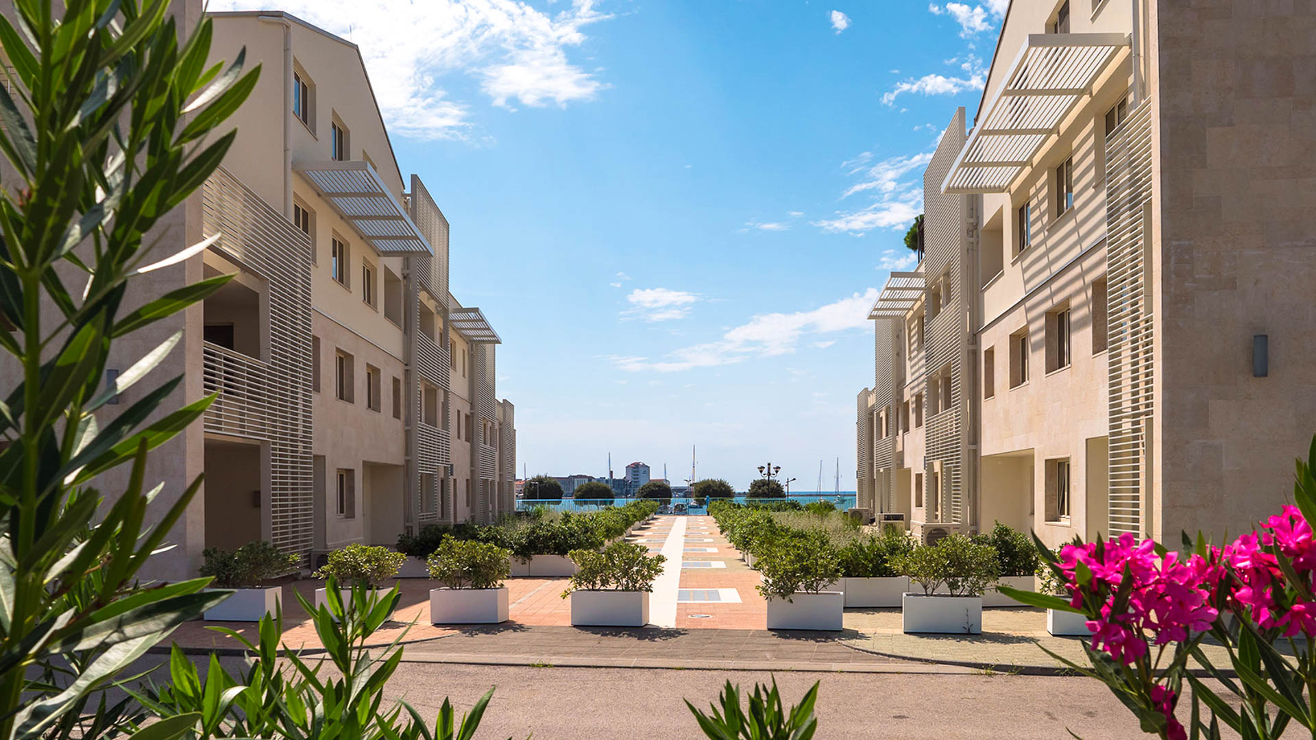 Garden Palace Resort