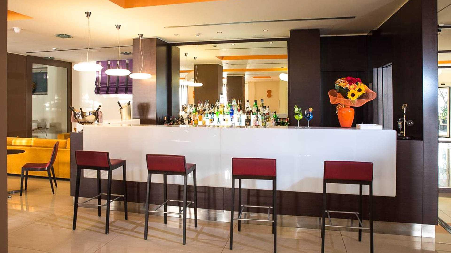 GH Avalon Sikani
