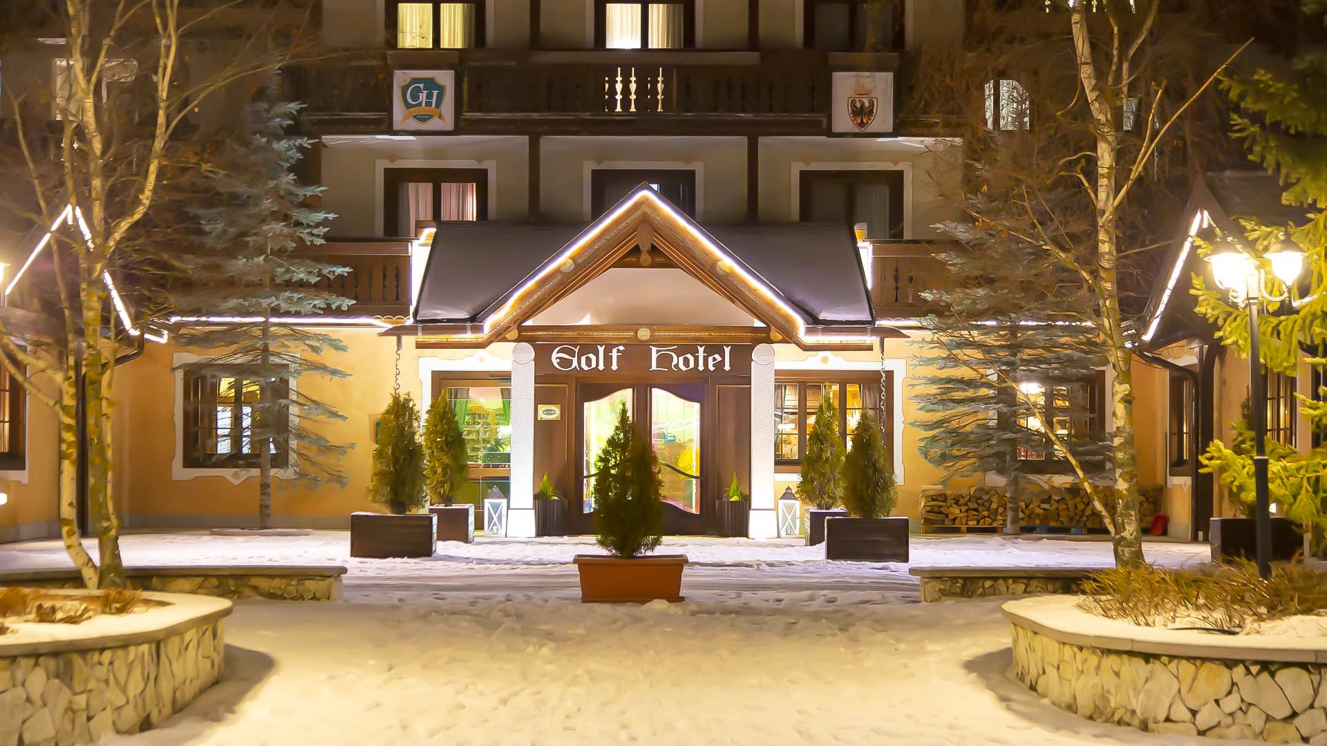 Golf Hotel