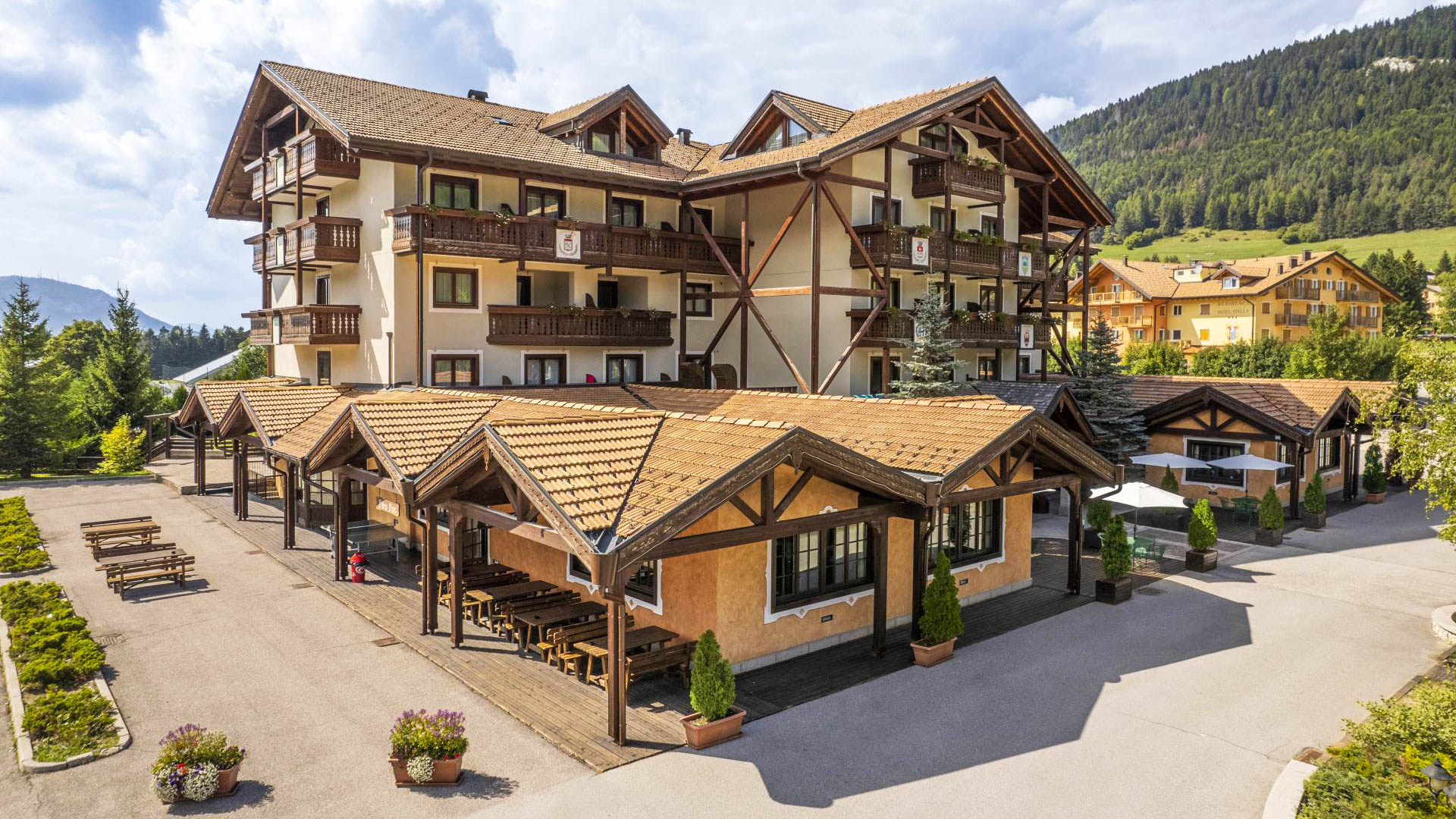 Golf Hotel