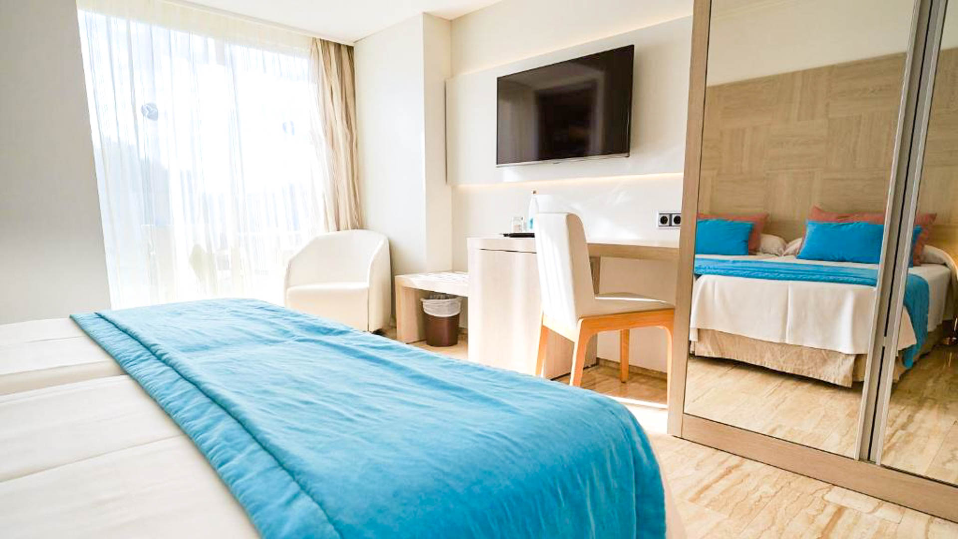 Grupotel Orient
