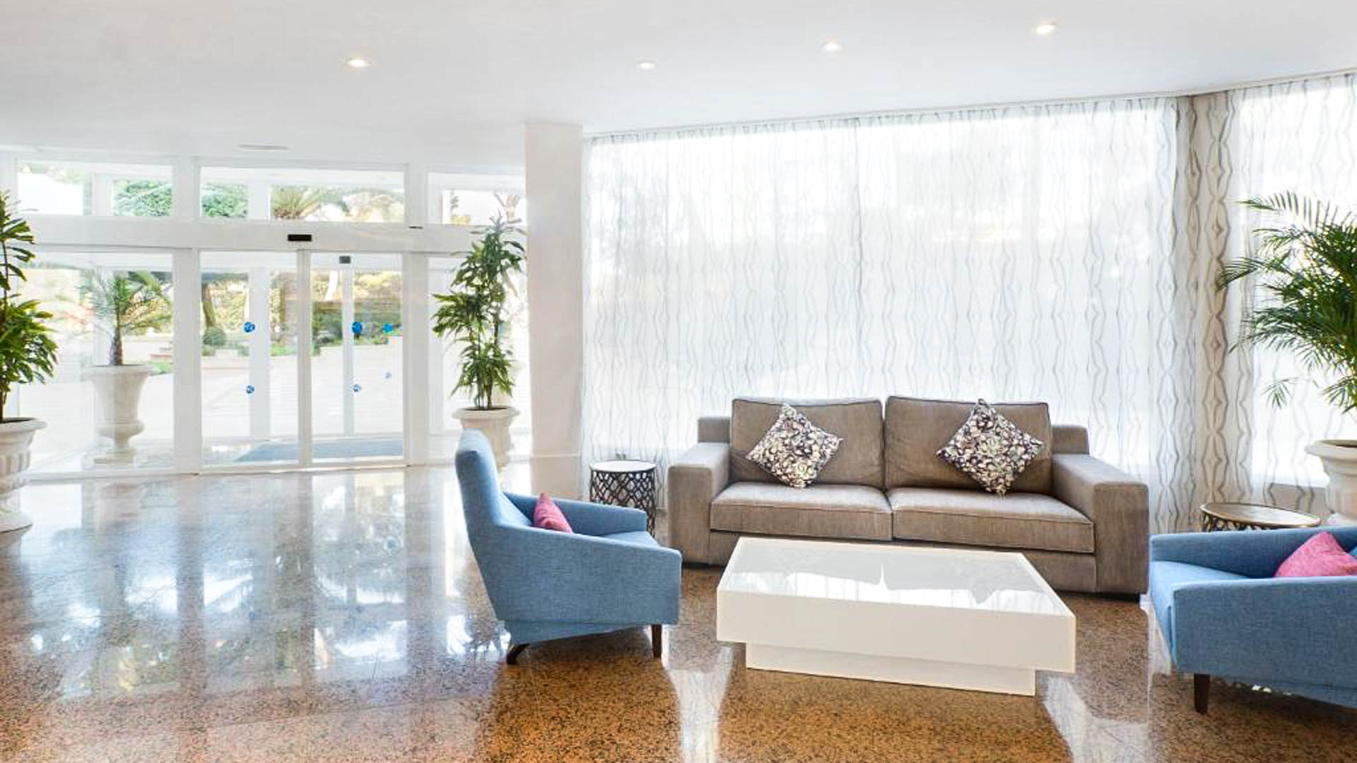 Grupotel Orient