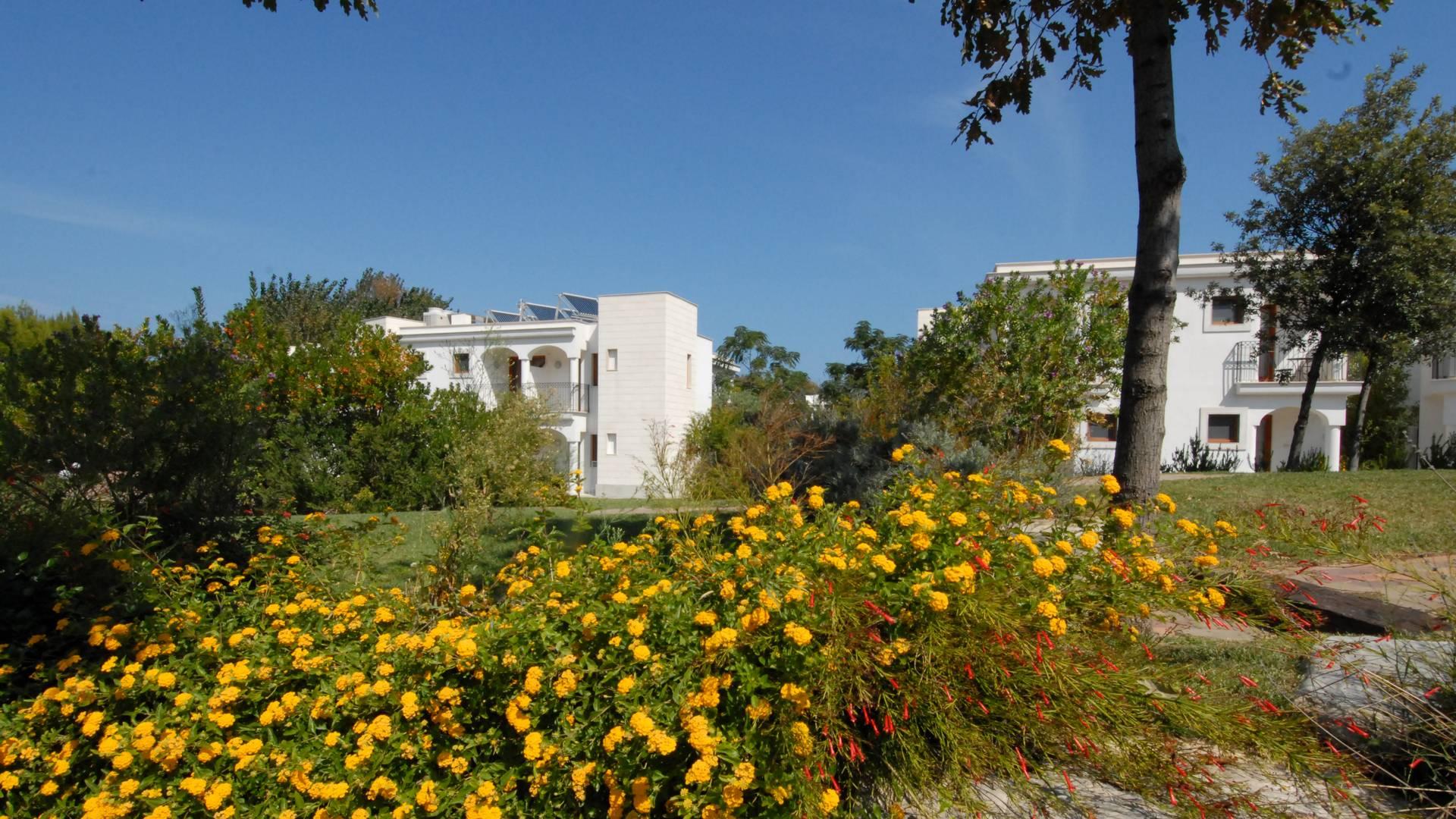 Gusmay Beach Resort Hotel Gusmay