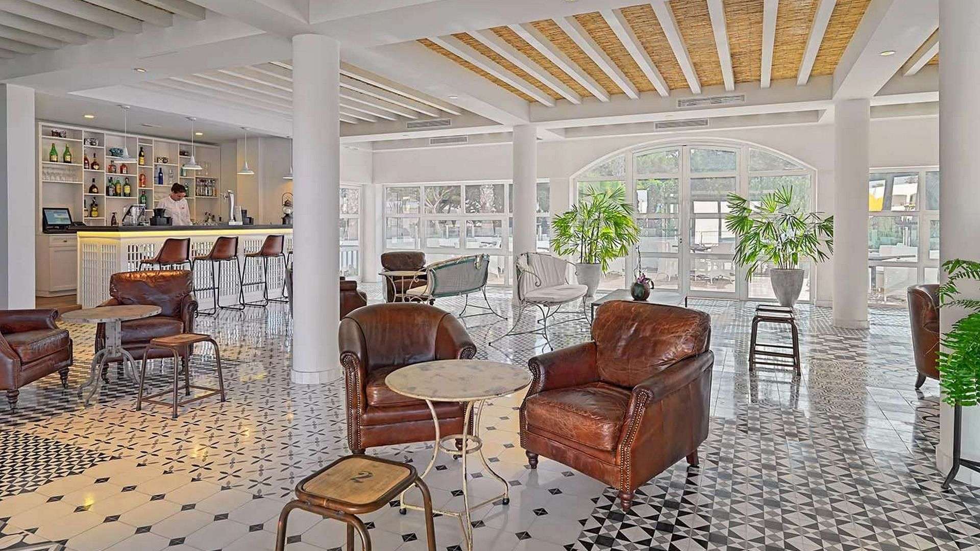 H10 Ocean Suites