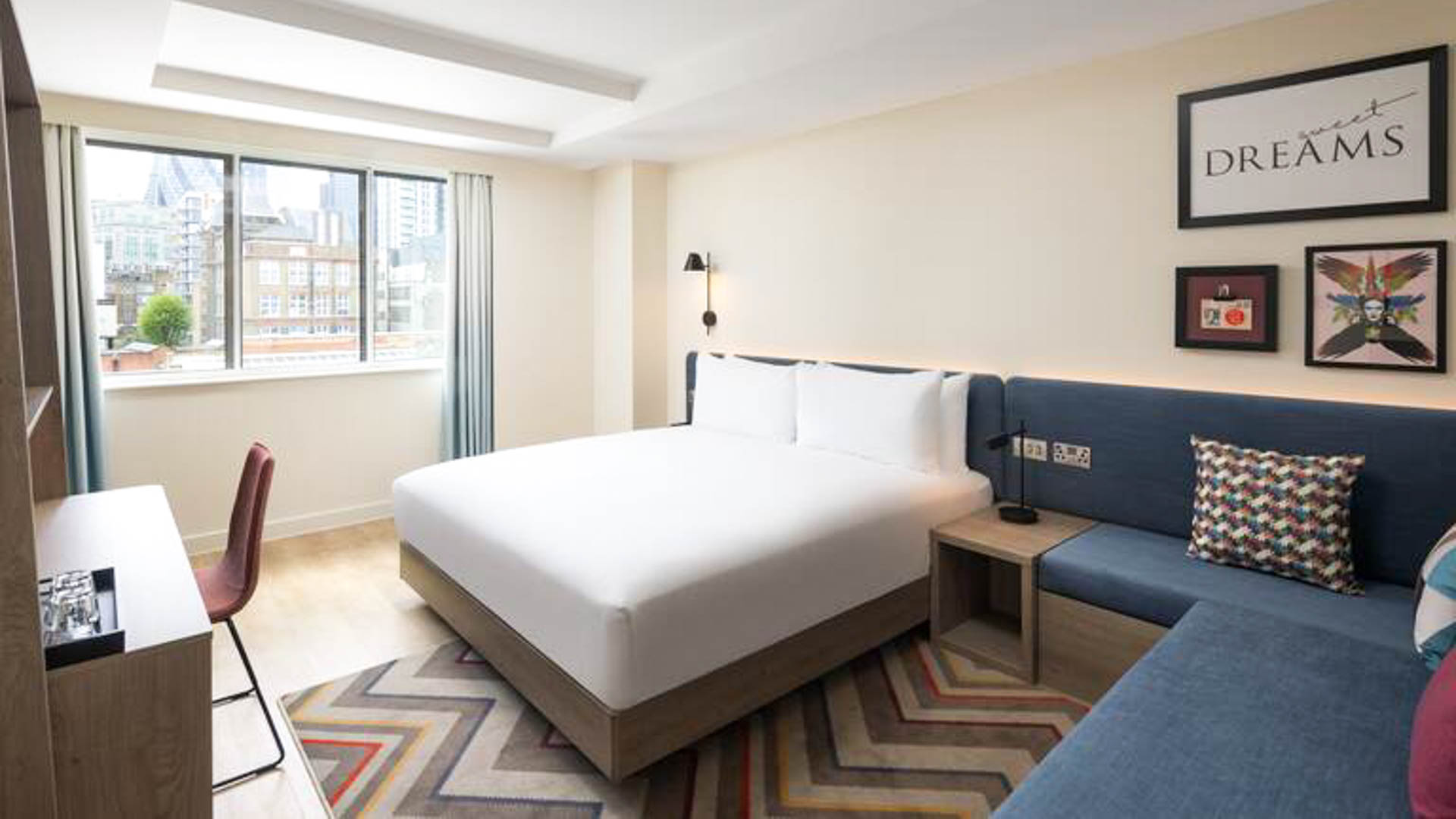 Hampton by Hilton London City