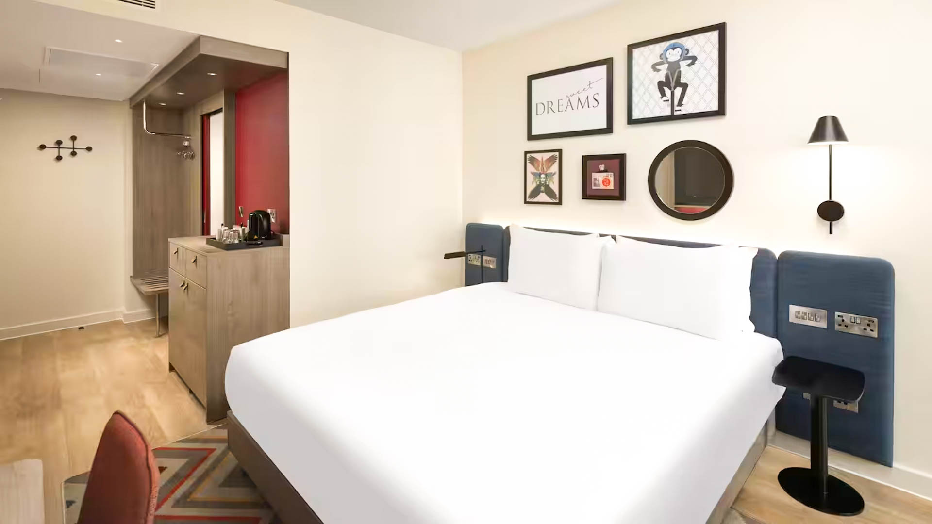Hampton by Hilton London City