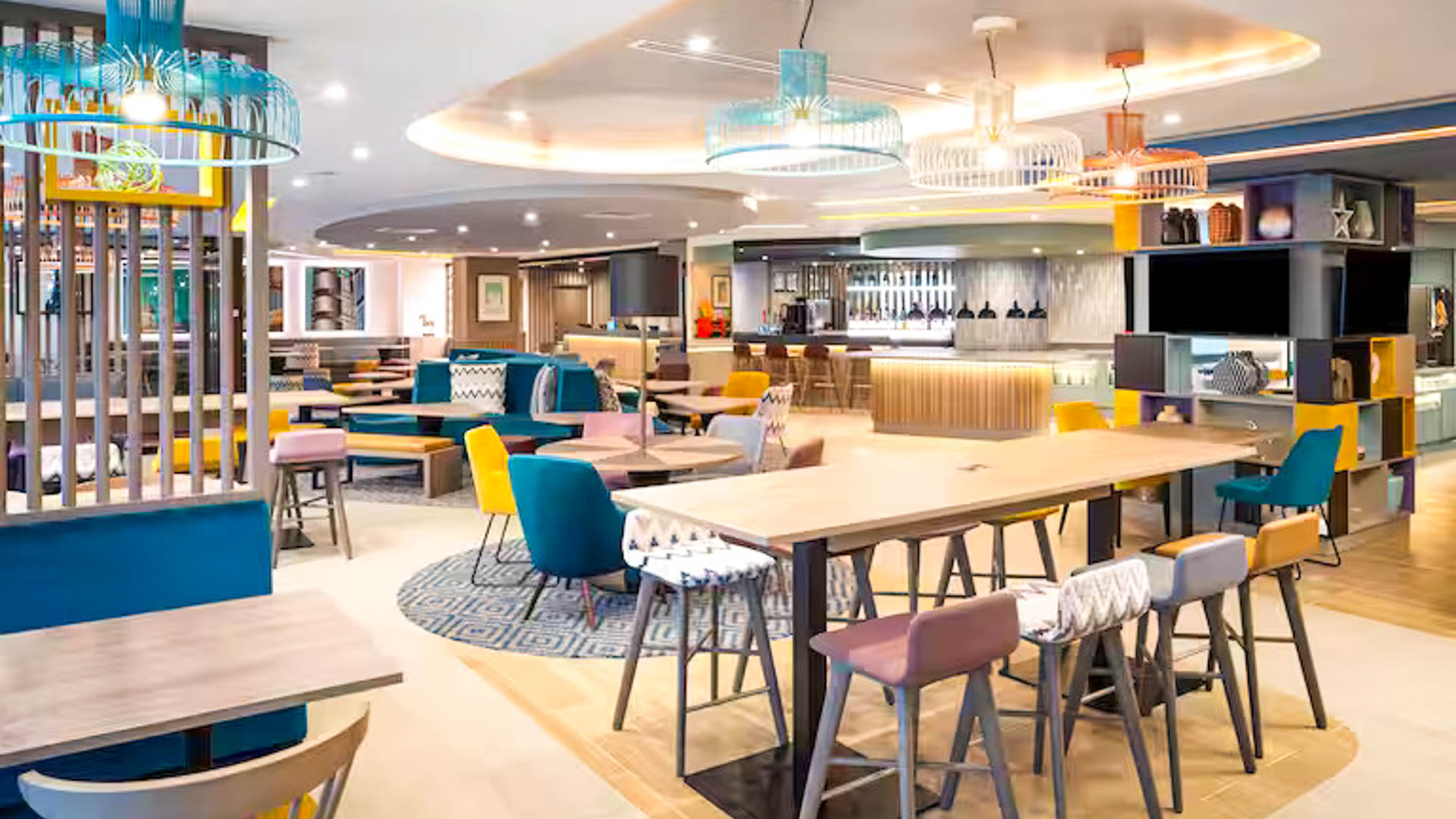 Hampton by Hilton London City