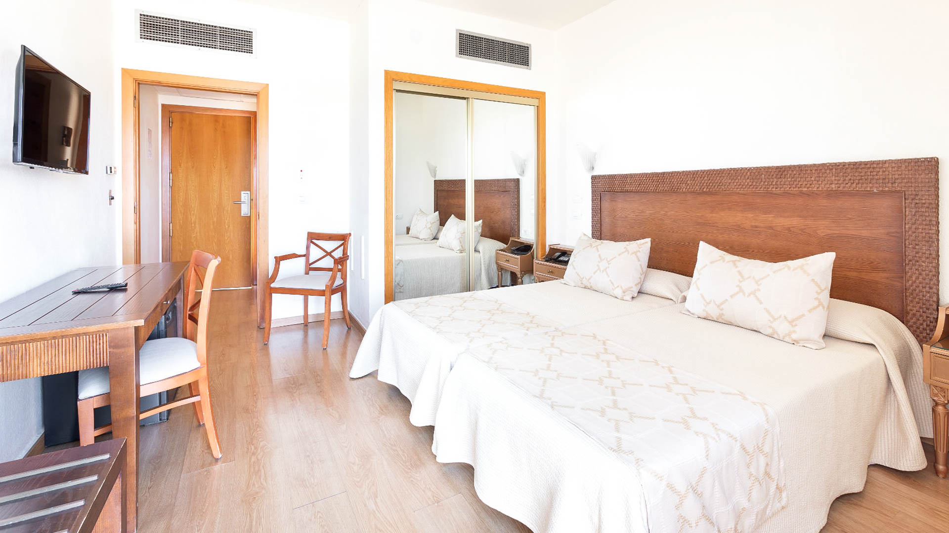 HC Hotel Magec