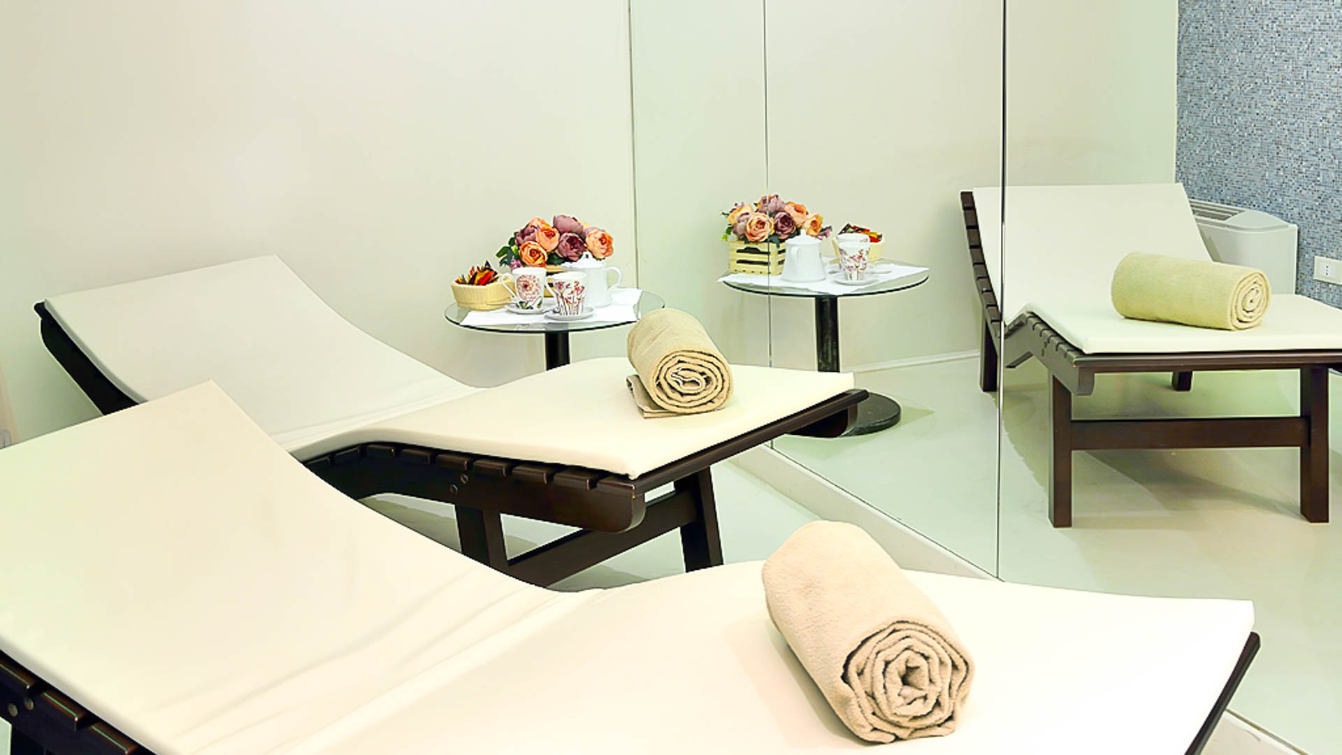 Hellenia Yachting Hotel