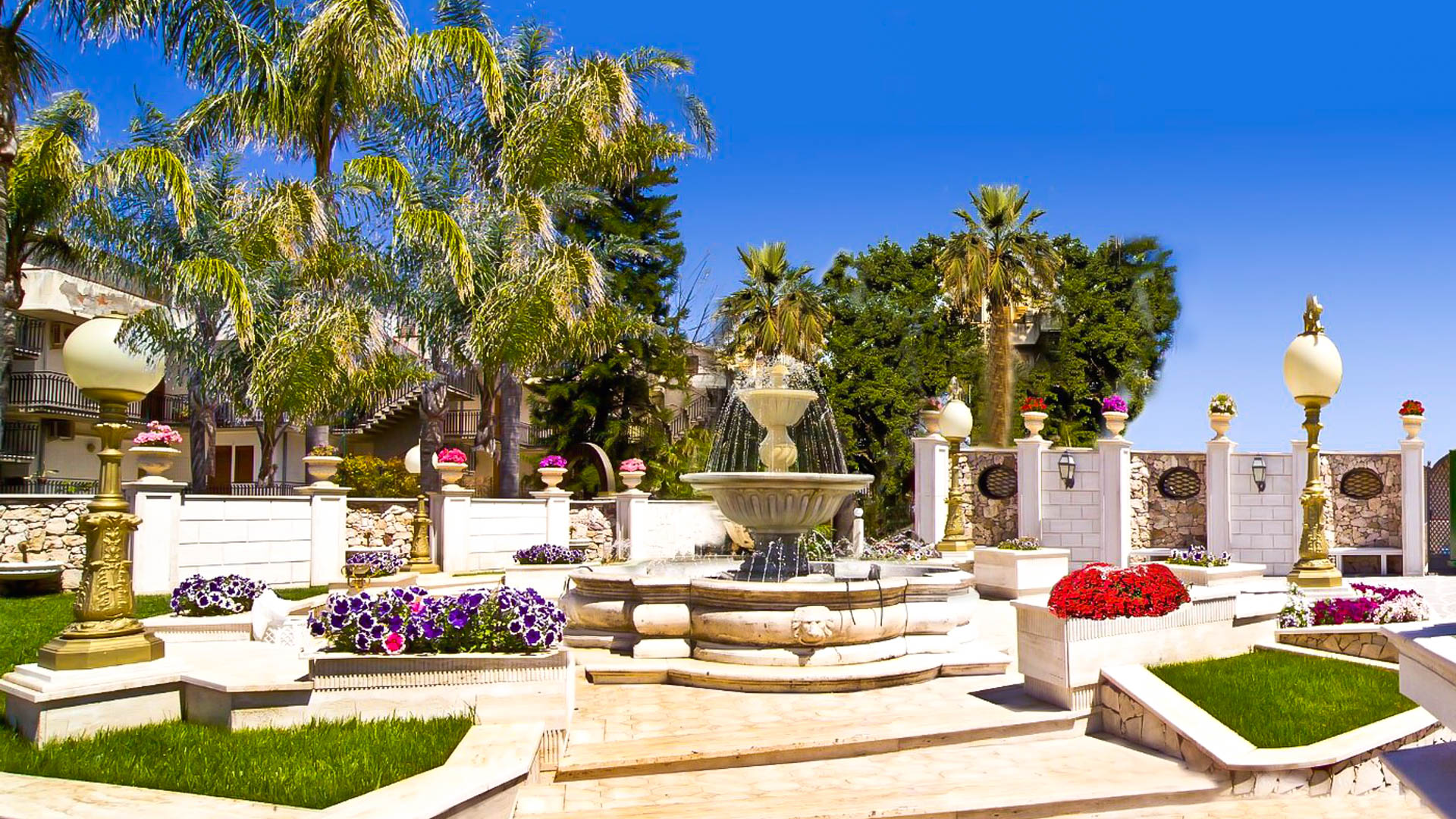 Hellenia Yachting Hotel