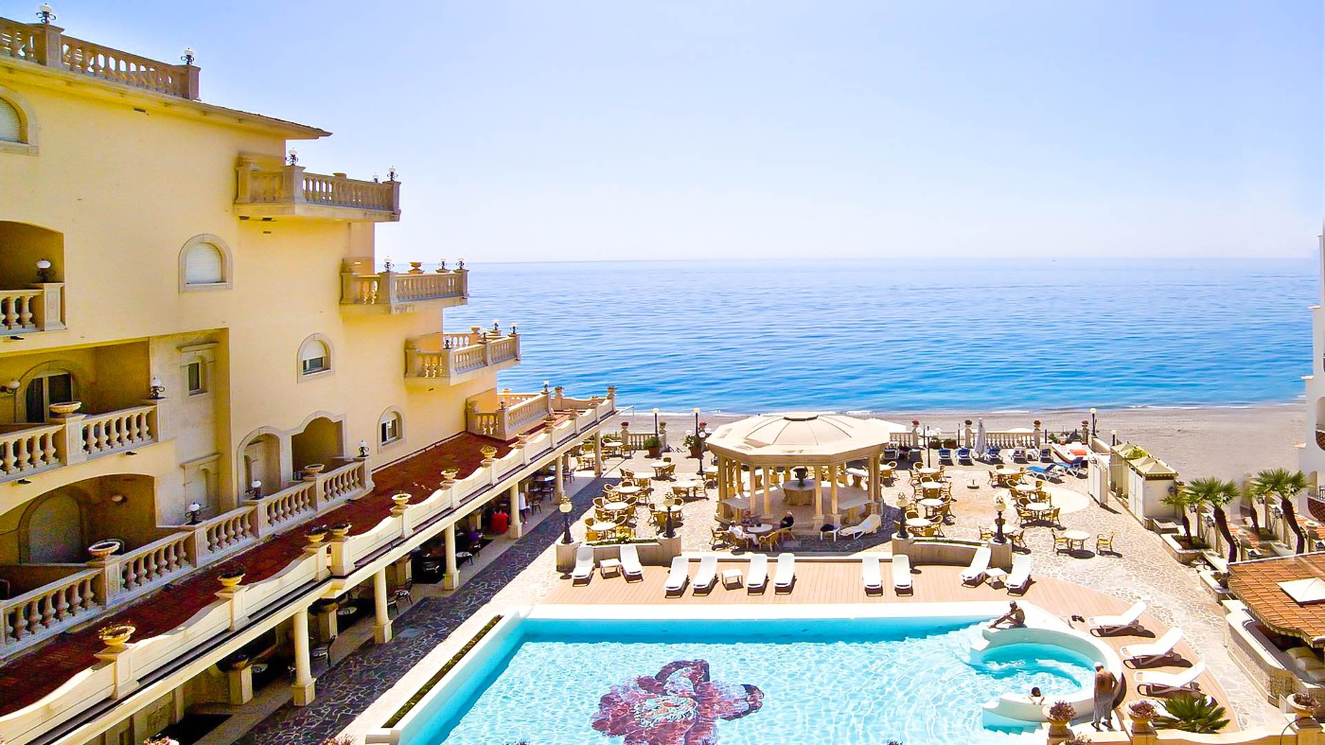 Hellenia Yachting Hotel