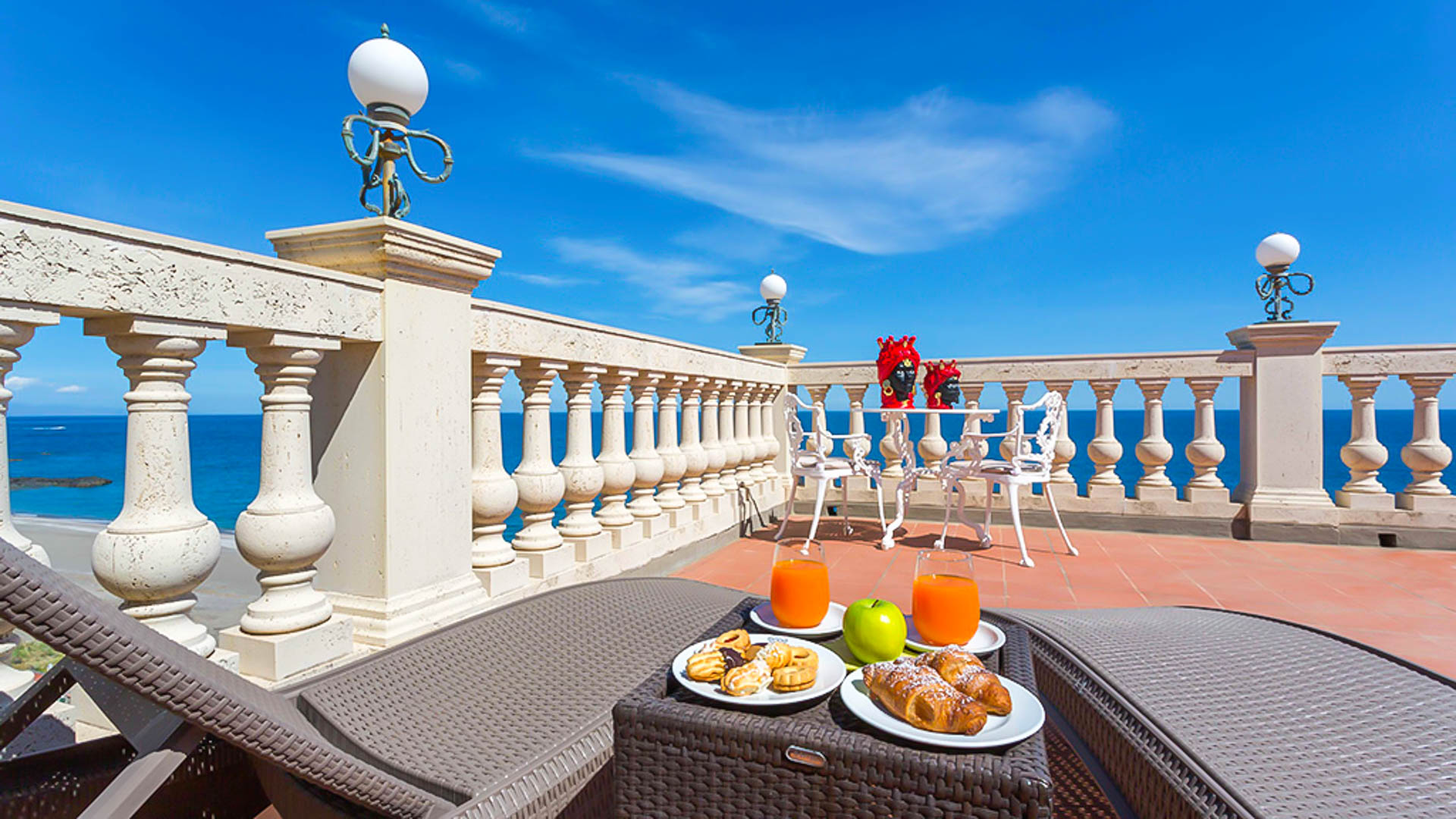Hellenia Yachting Hotel