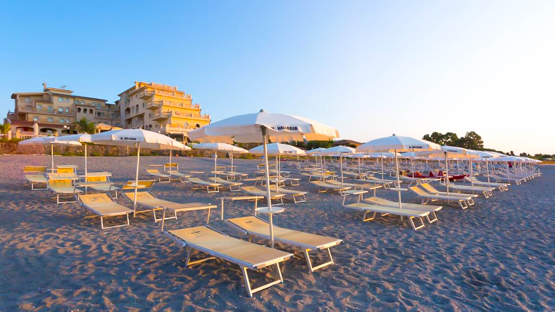 Hellenia Yachting Hotel