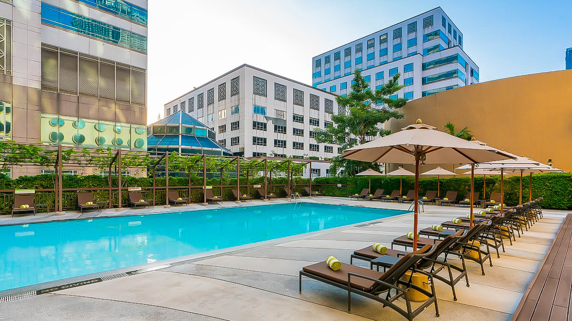 Kappa Club Holiday Inn Bangkok Silom