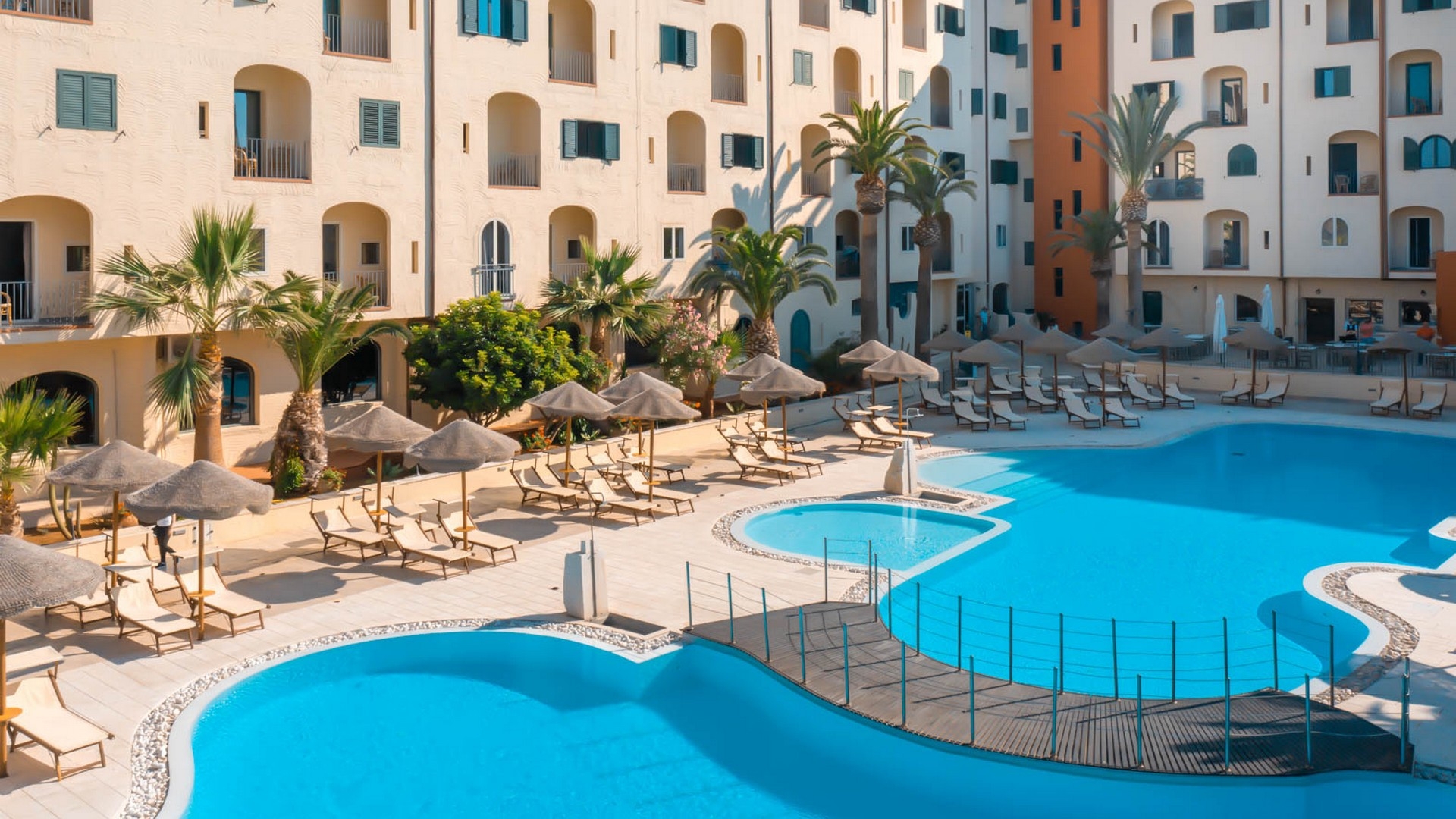 Hoops Hotel