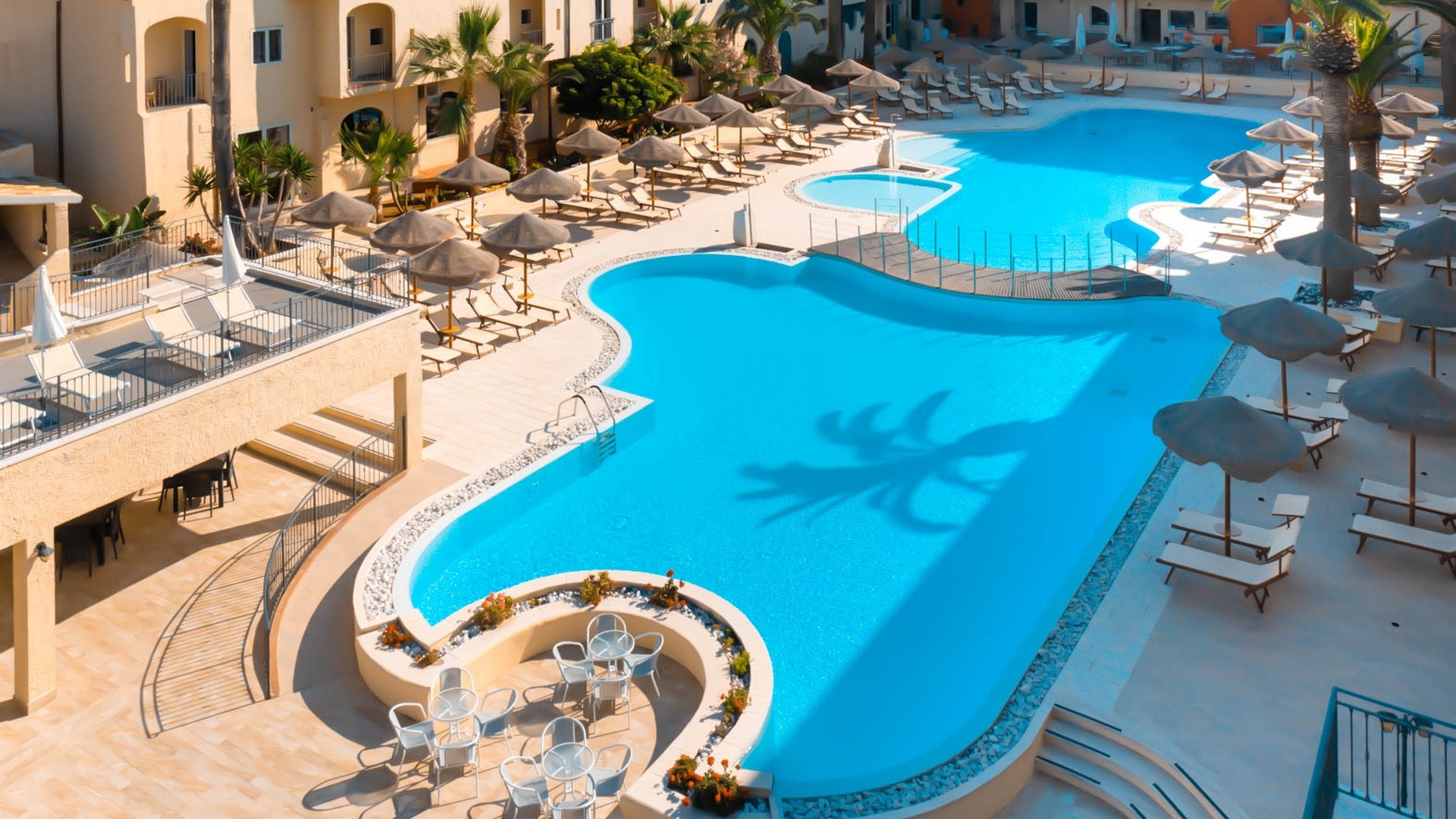 Hoops Hotel