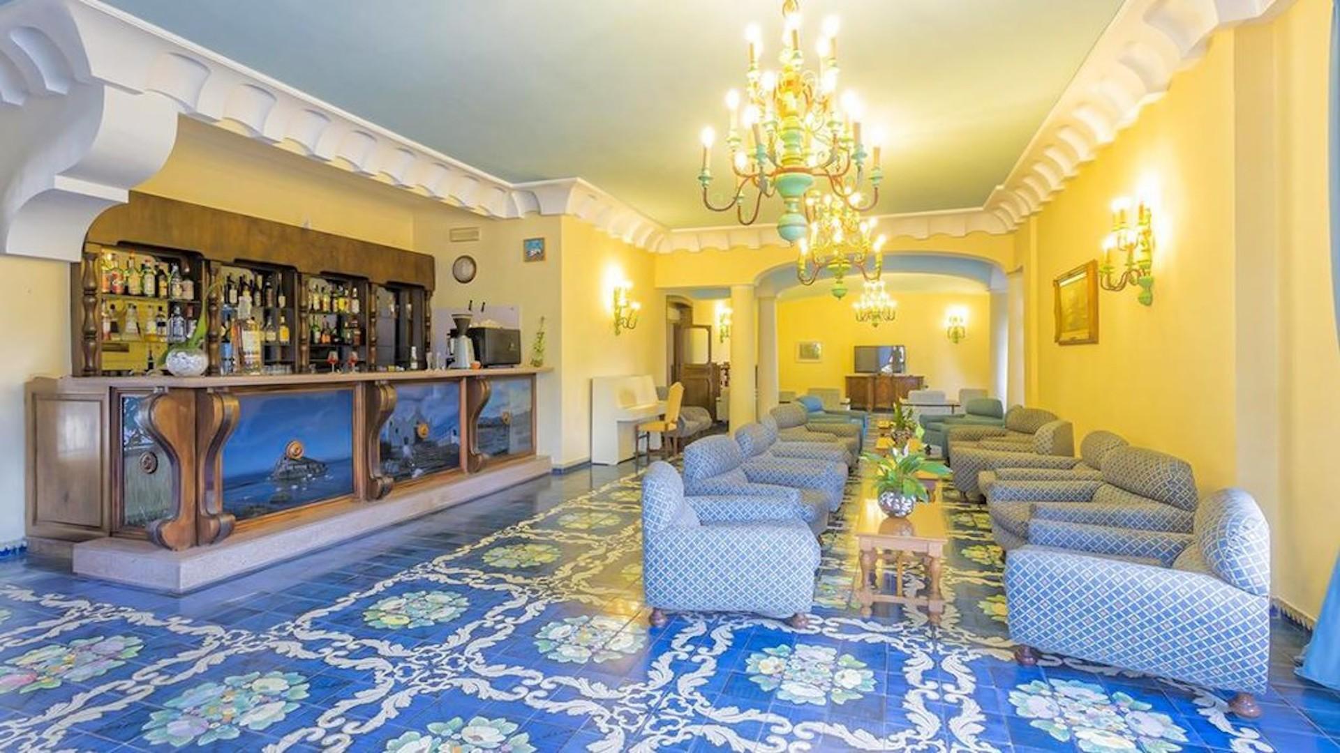 Hotel Zaro