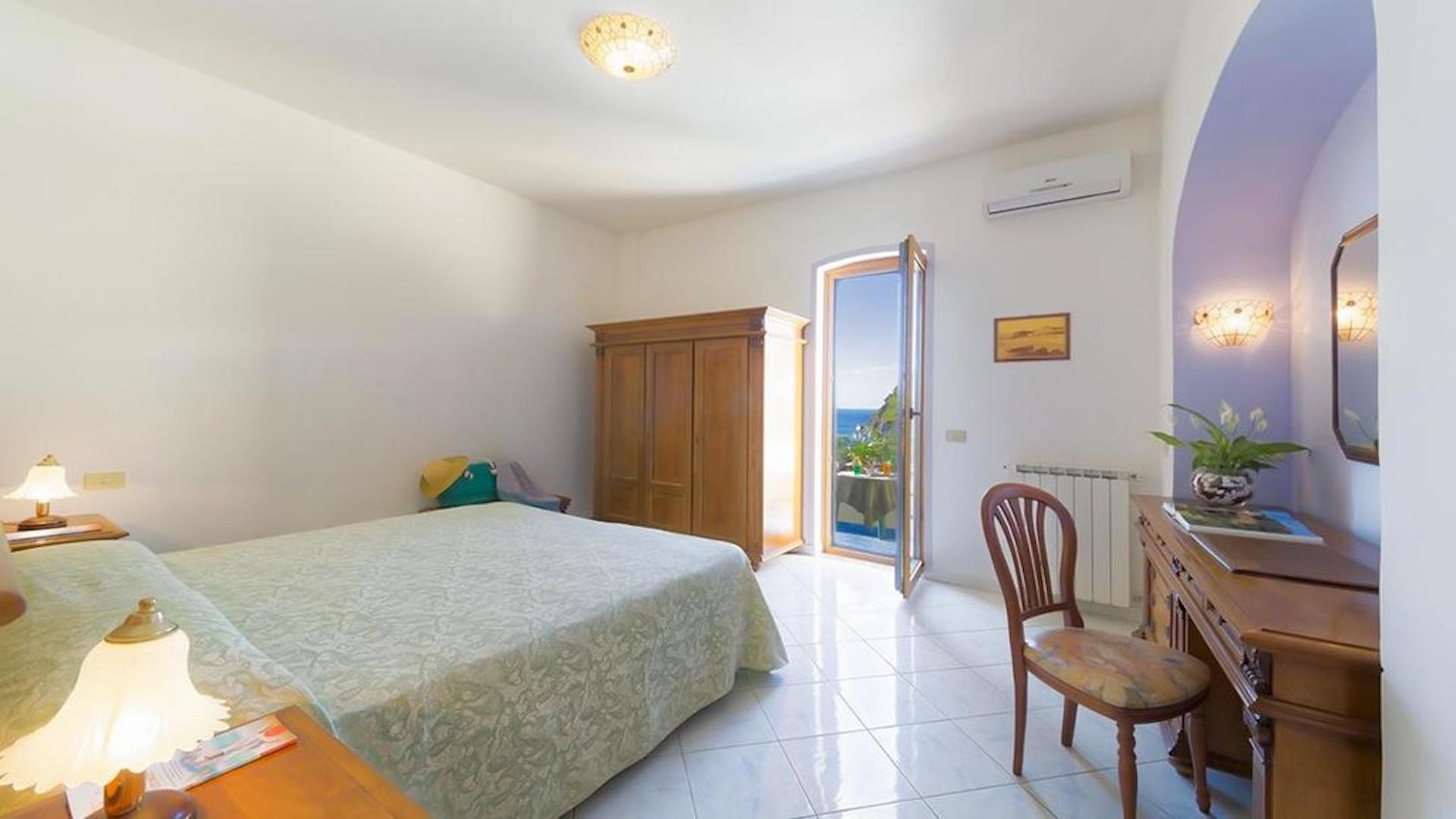 Hotel Zaro