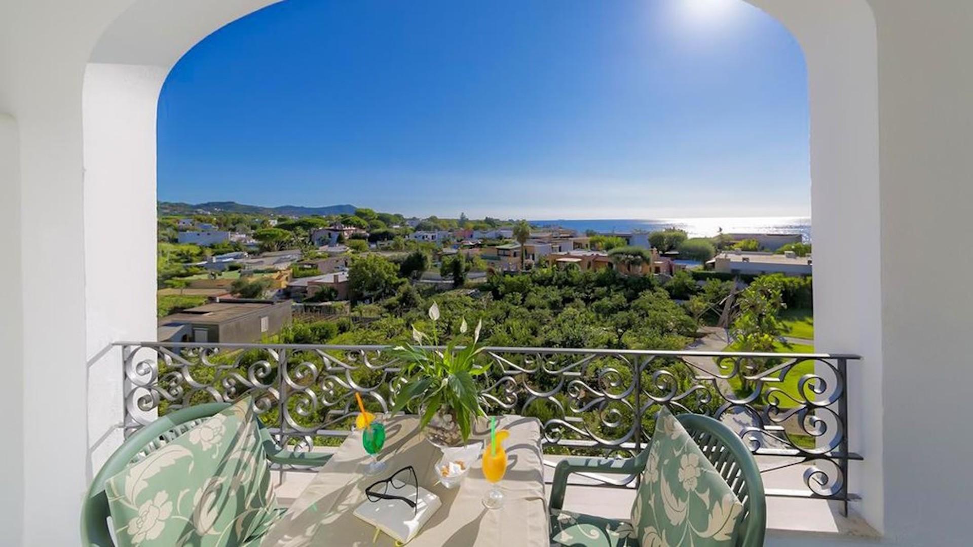 Hotel Zaro
