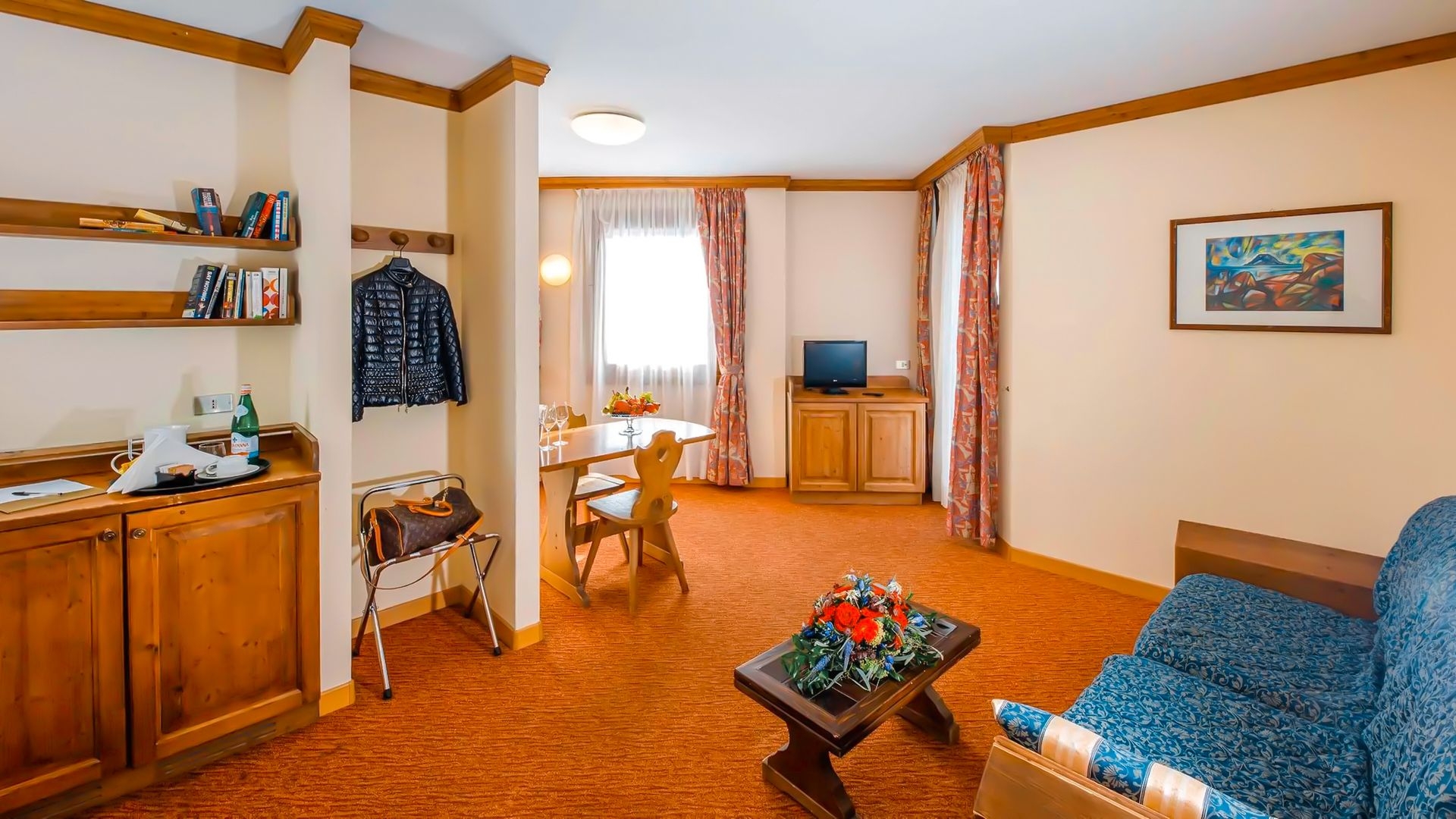 Hotel Alaska