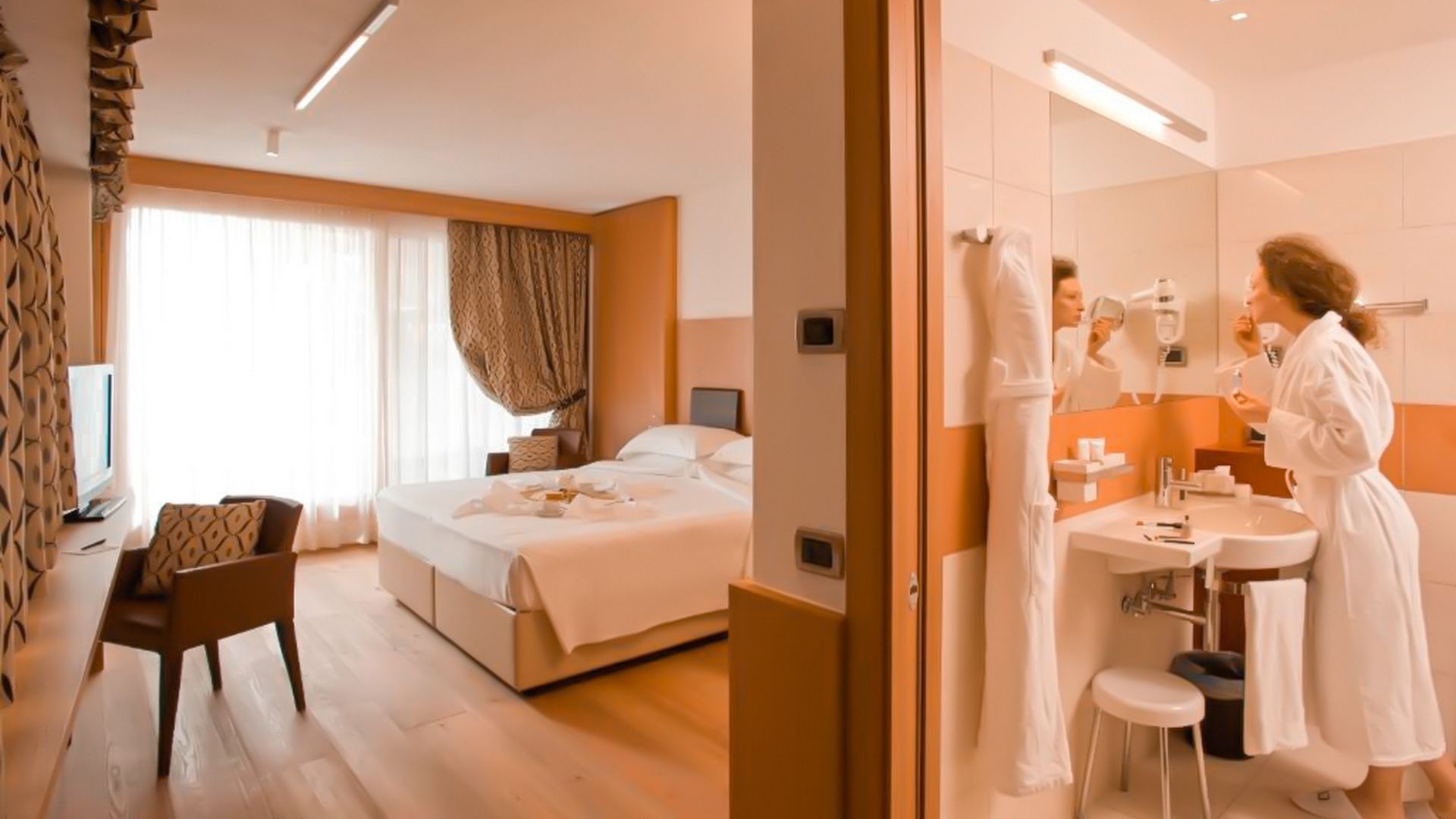 Hotel Alaska