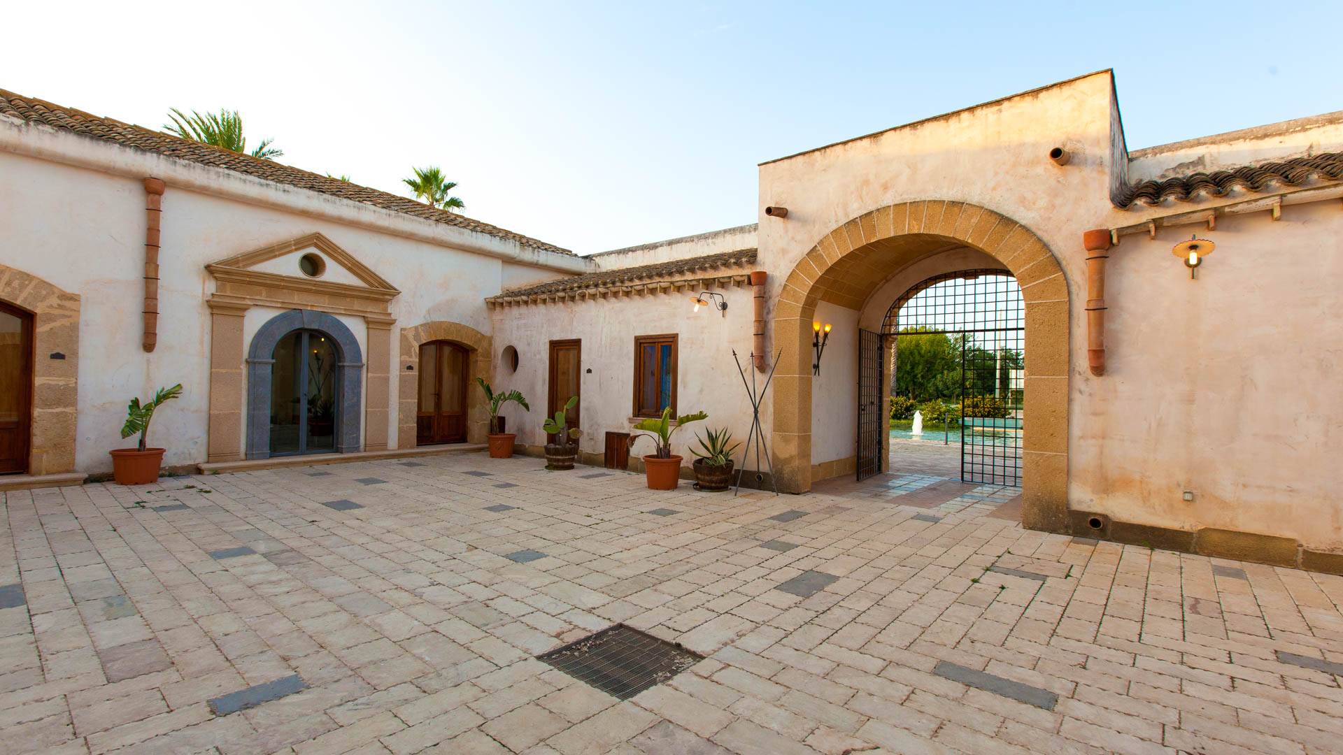 Hotel Baglio Basile