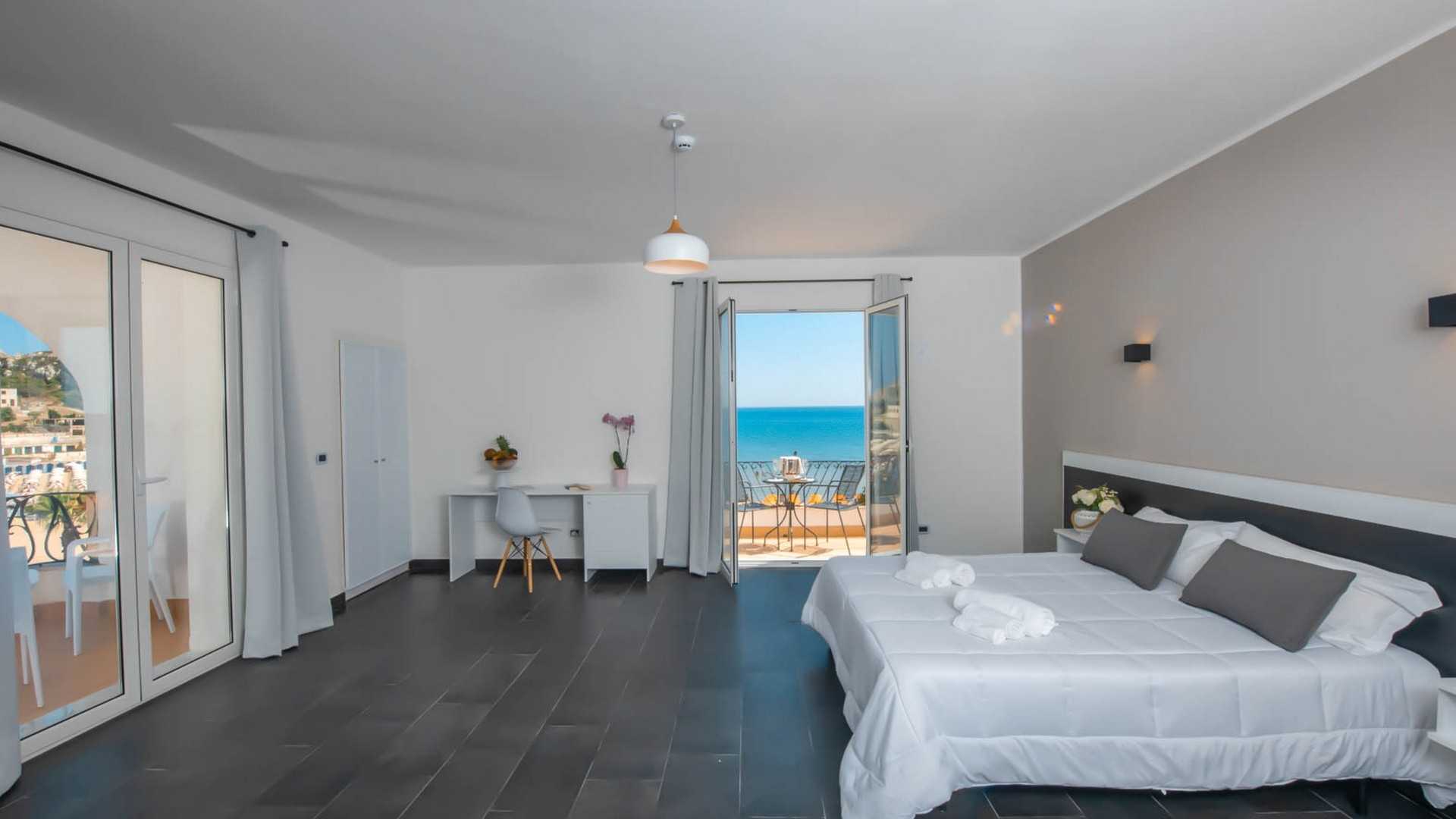 Hotel Baia d'Oro