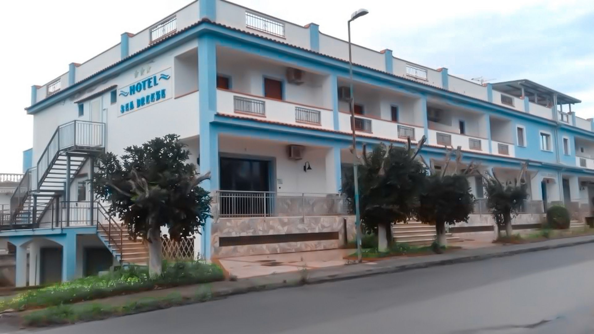 Hotel Sea Breeze