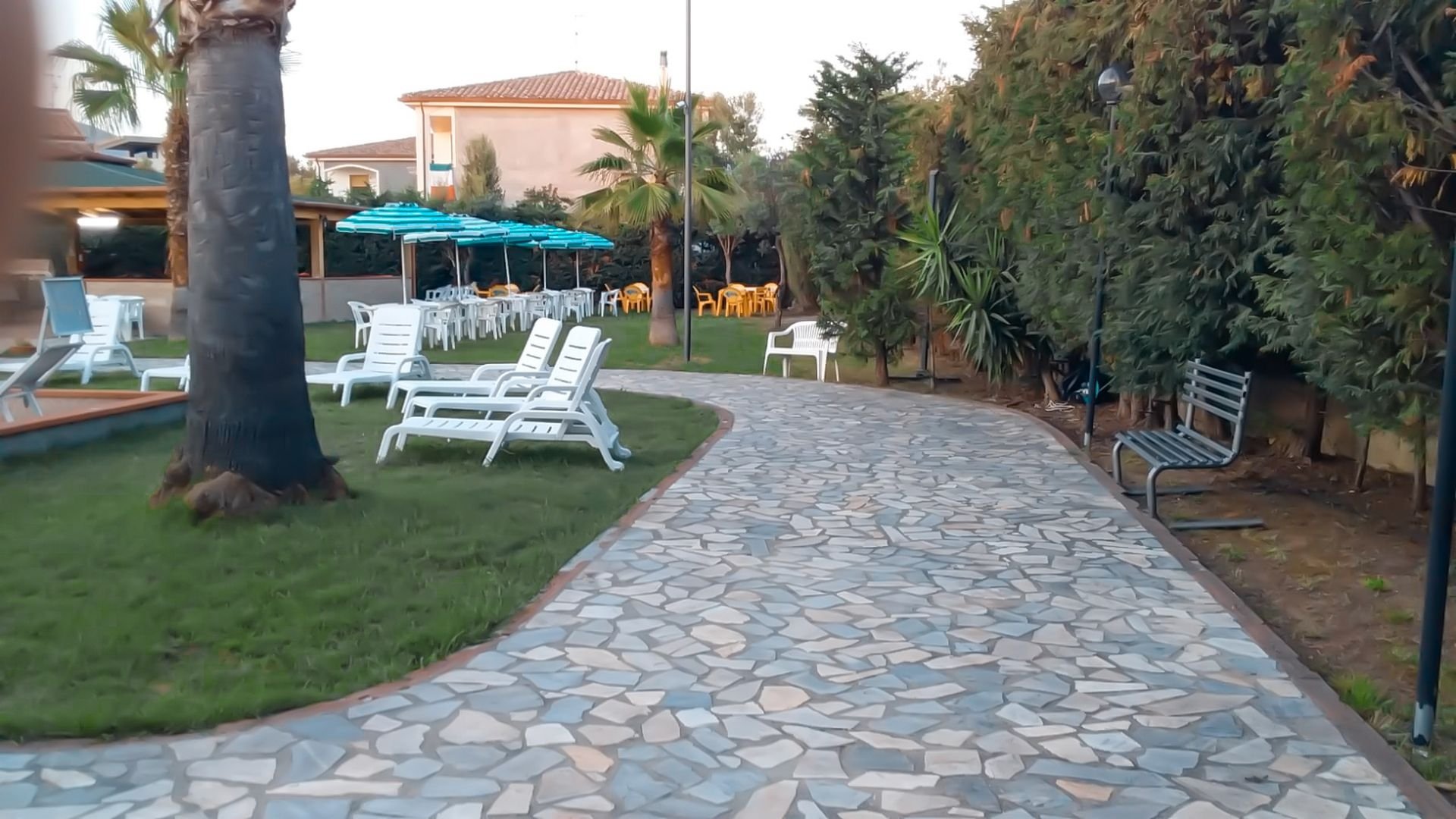 Hotel Sea Breeze