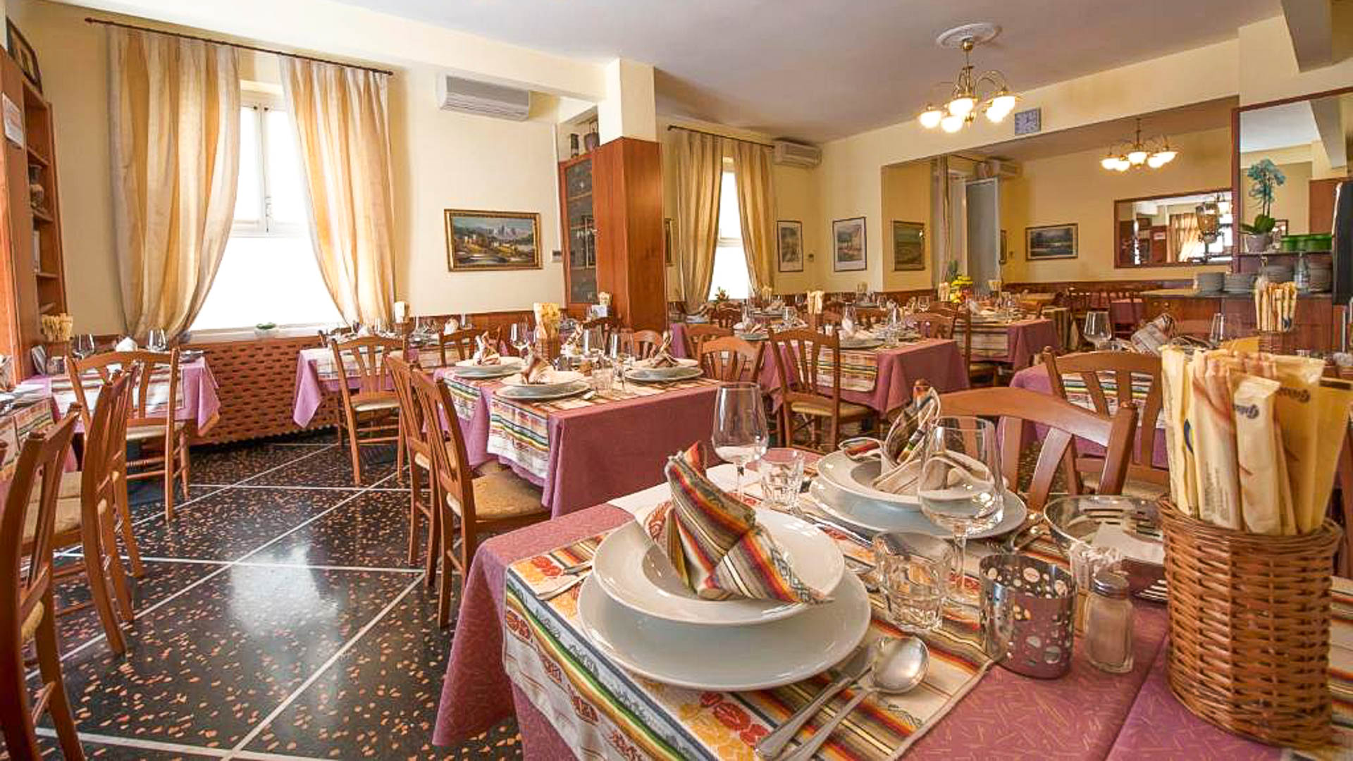 Hotel Bristol