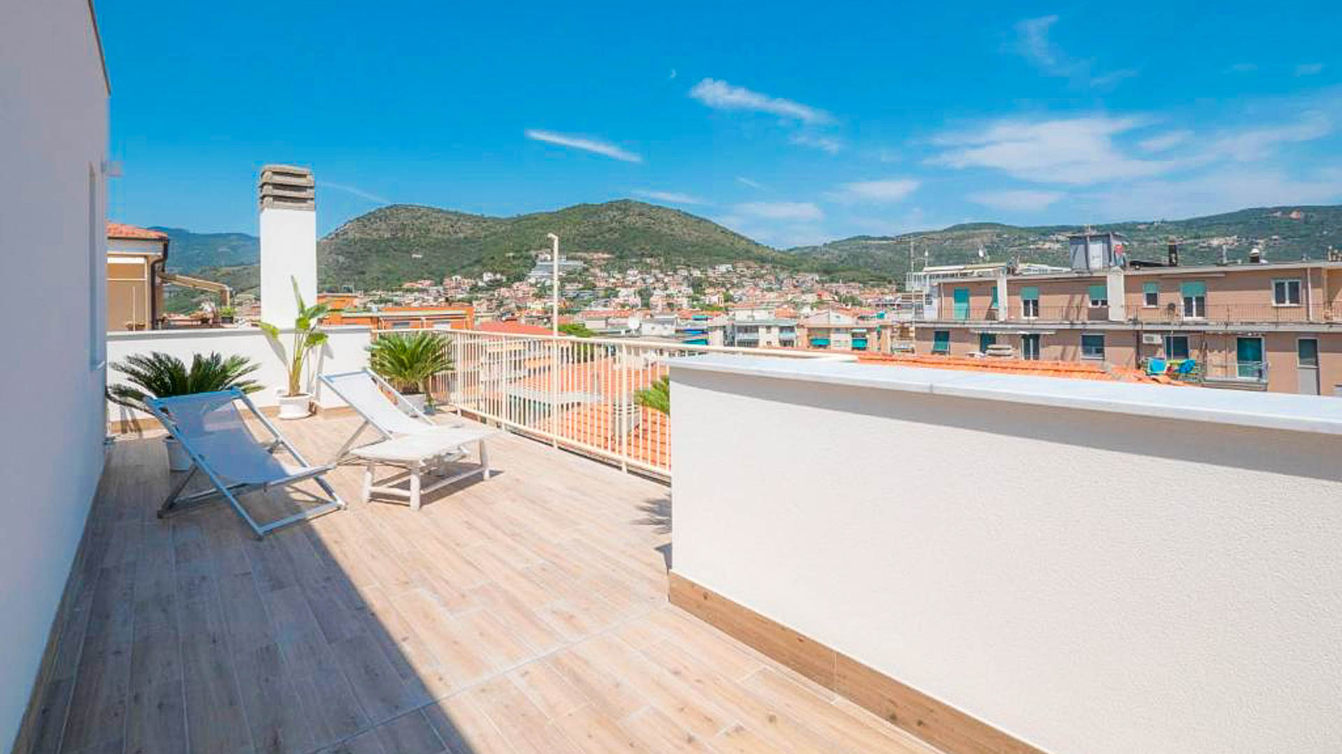 Hotel Continental Pietra Ligure