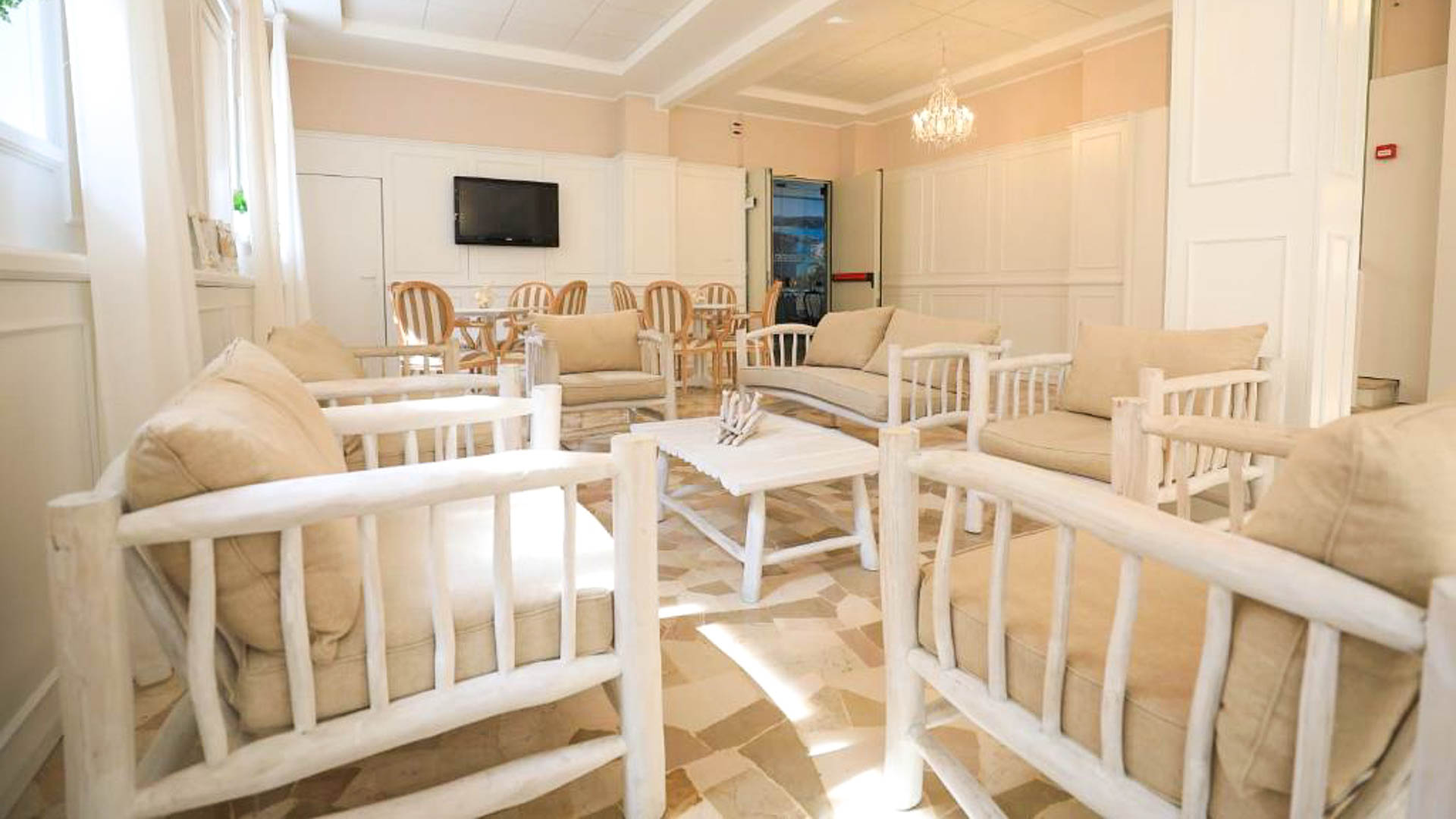 Hotel Continental Pietra Ligure