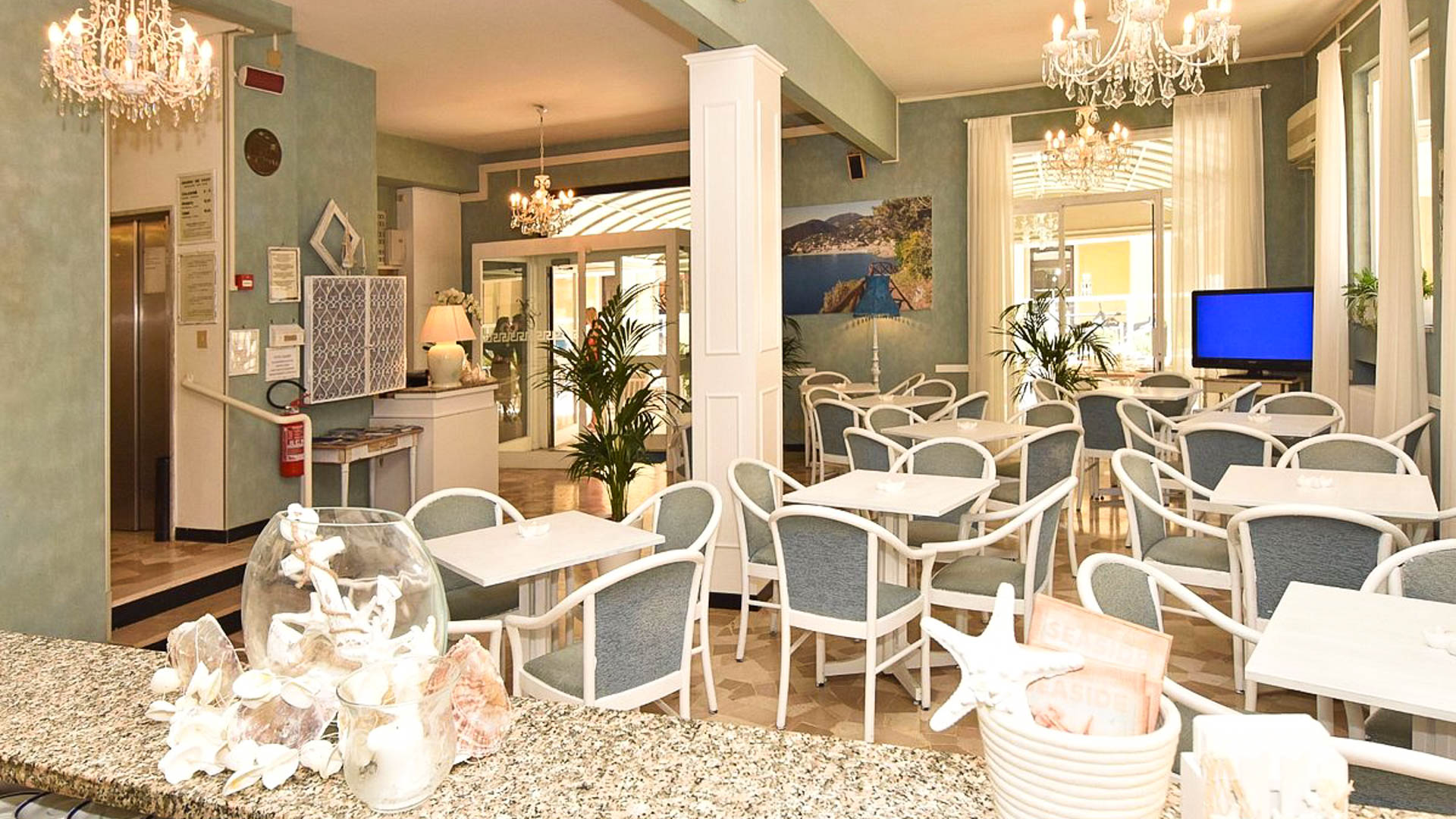 Hotel Continental Pietra Ligure