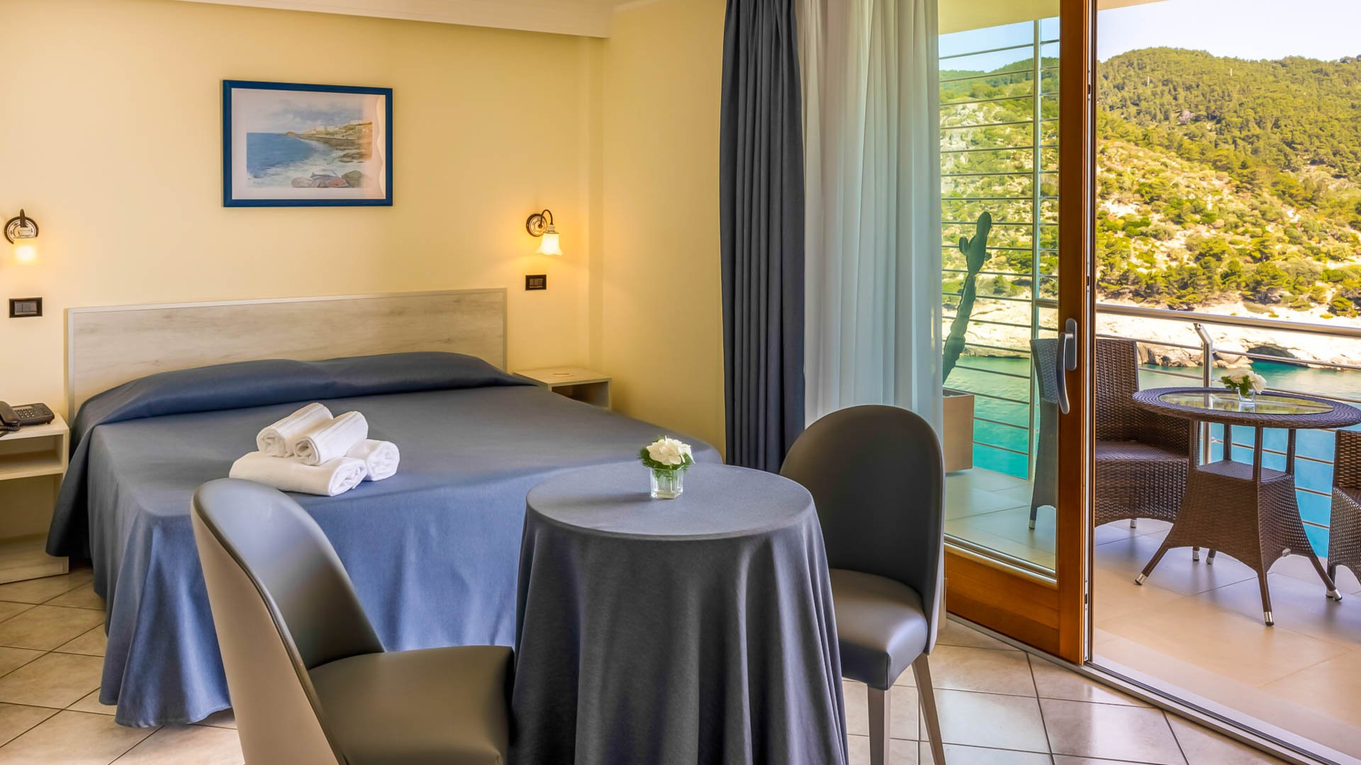 Hotel del Faro - Pugnochiuso Resort