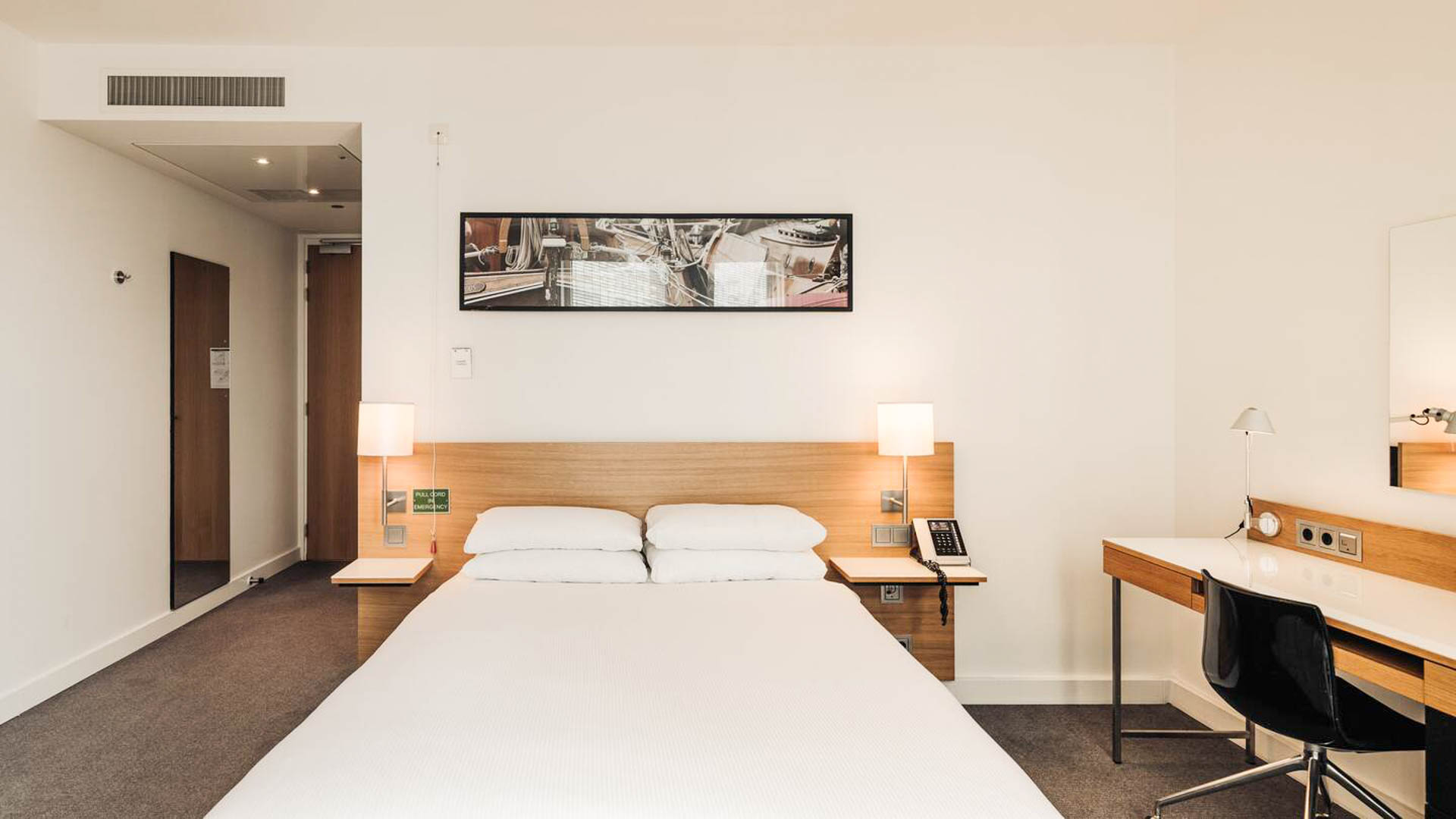Hotel Doubletree by Hilton - central station