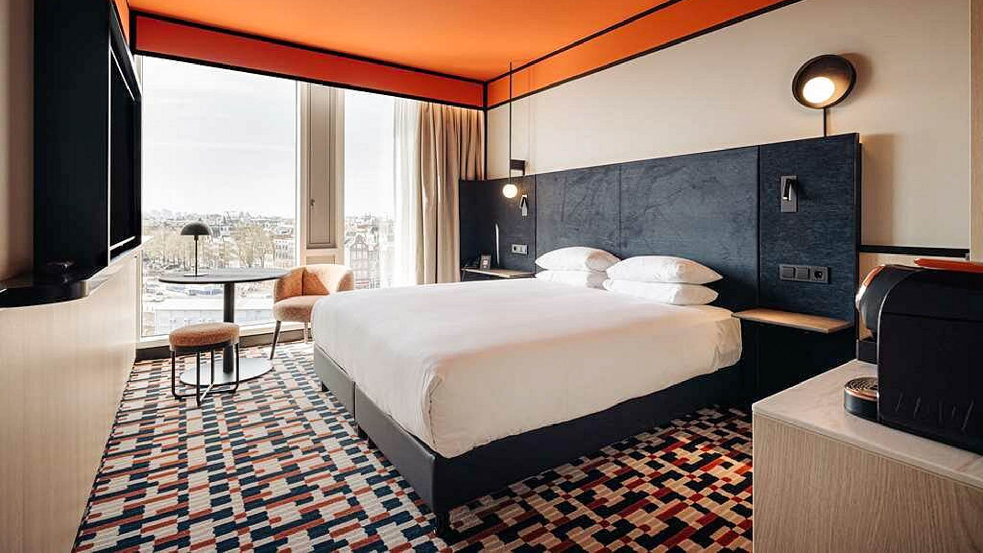 Hotel Doubletree by Hilton - central station
