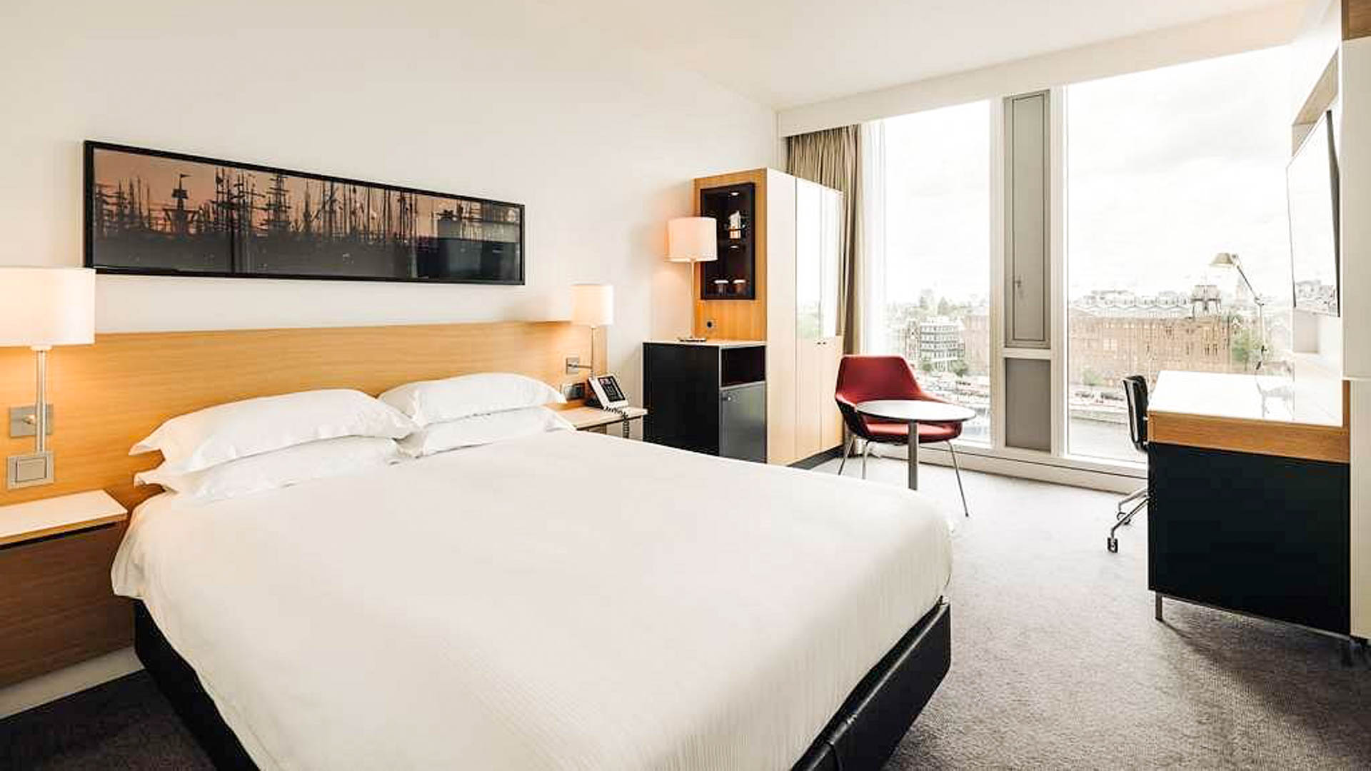 Hotel Doubletree by Hilton - central station