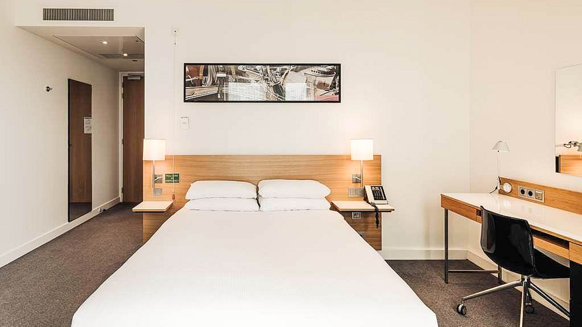 Hotel Doubletree by Hilton - central station