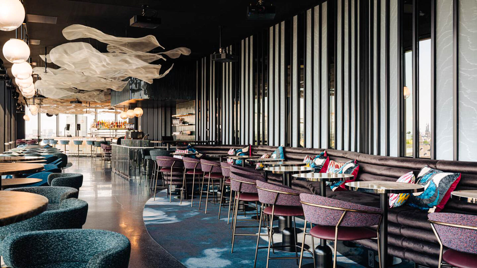 Hotel Doubletree by Hilton - central station