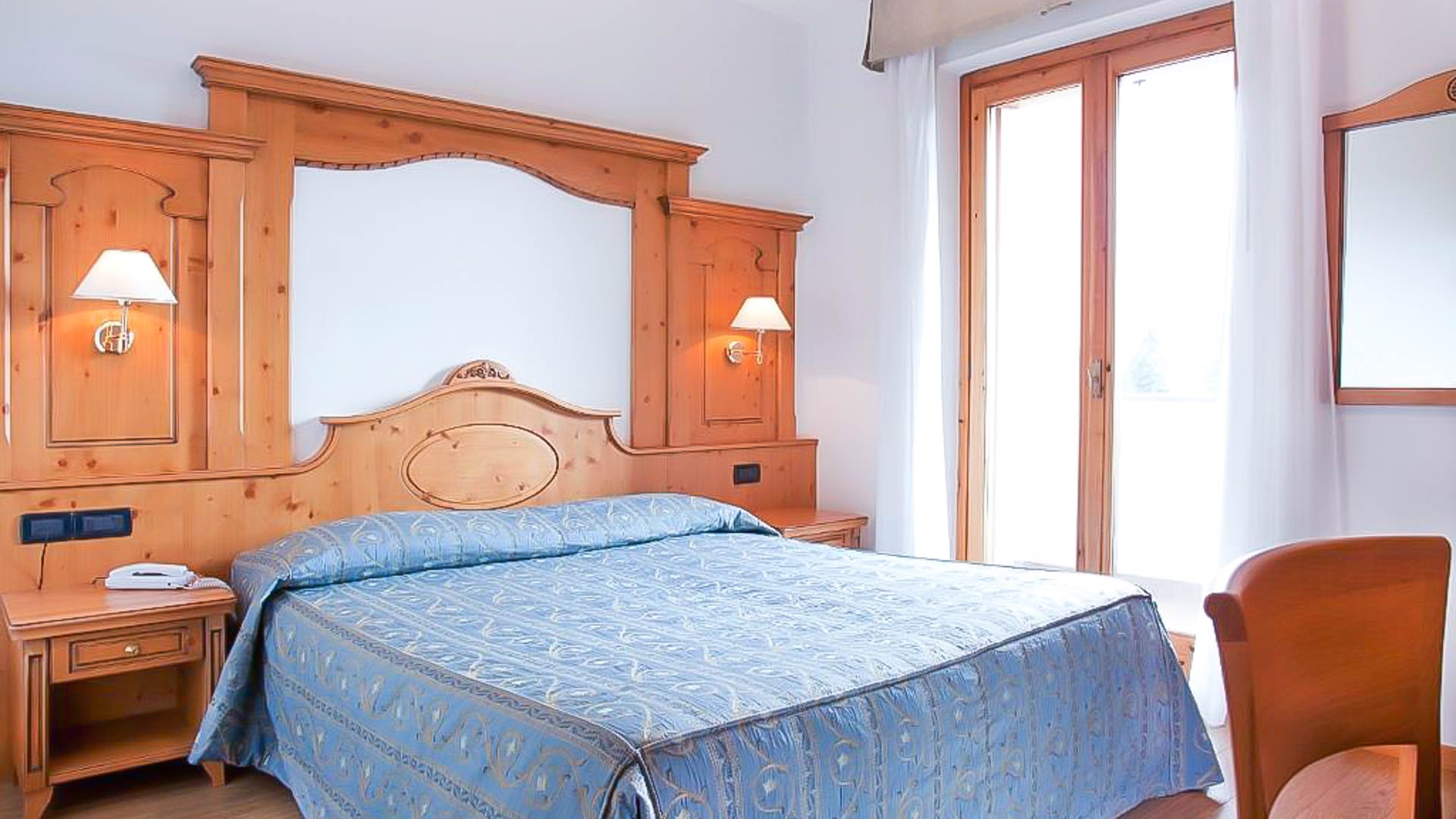 Hotel Jolanda