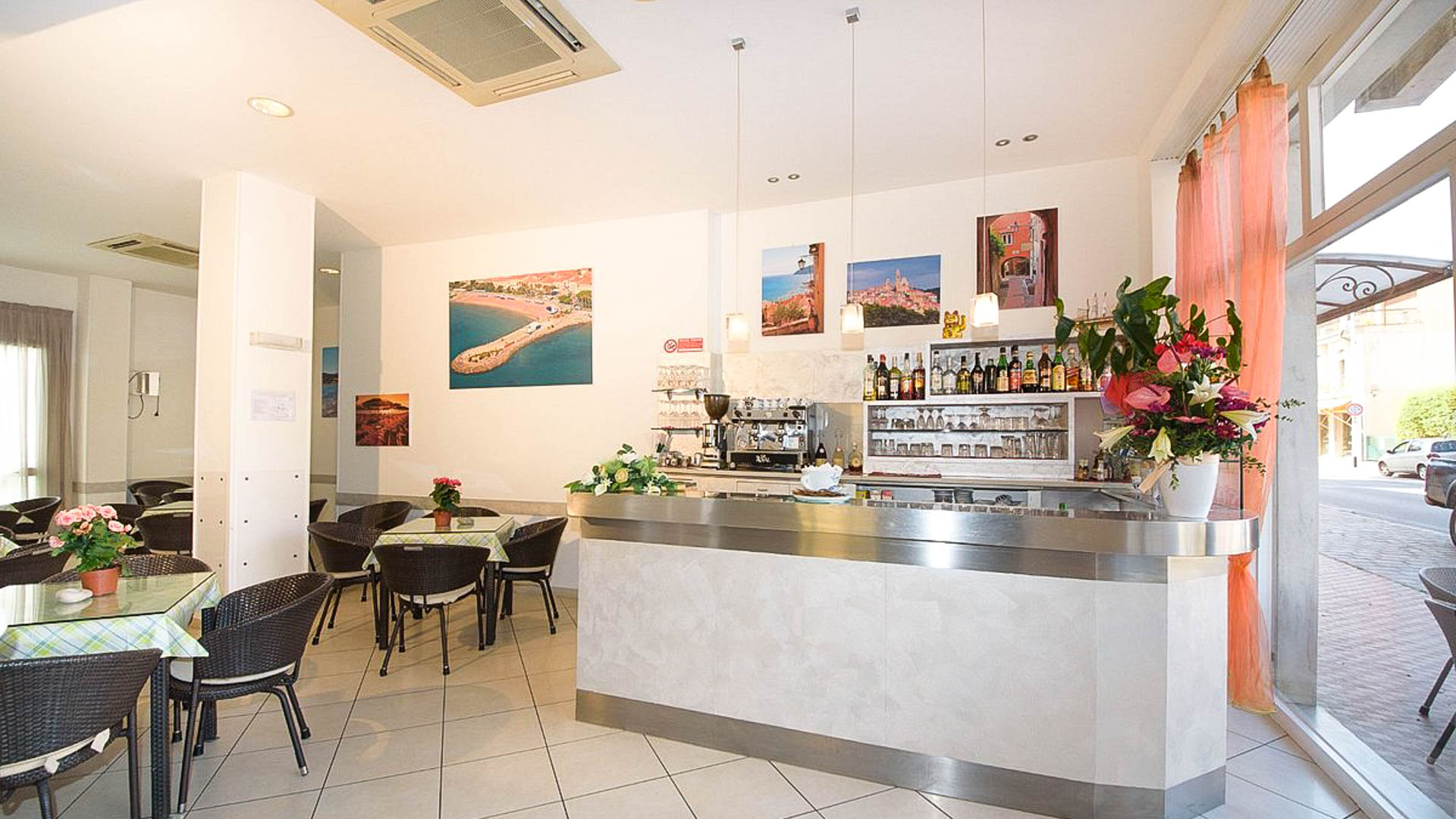 Hotel La Marina