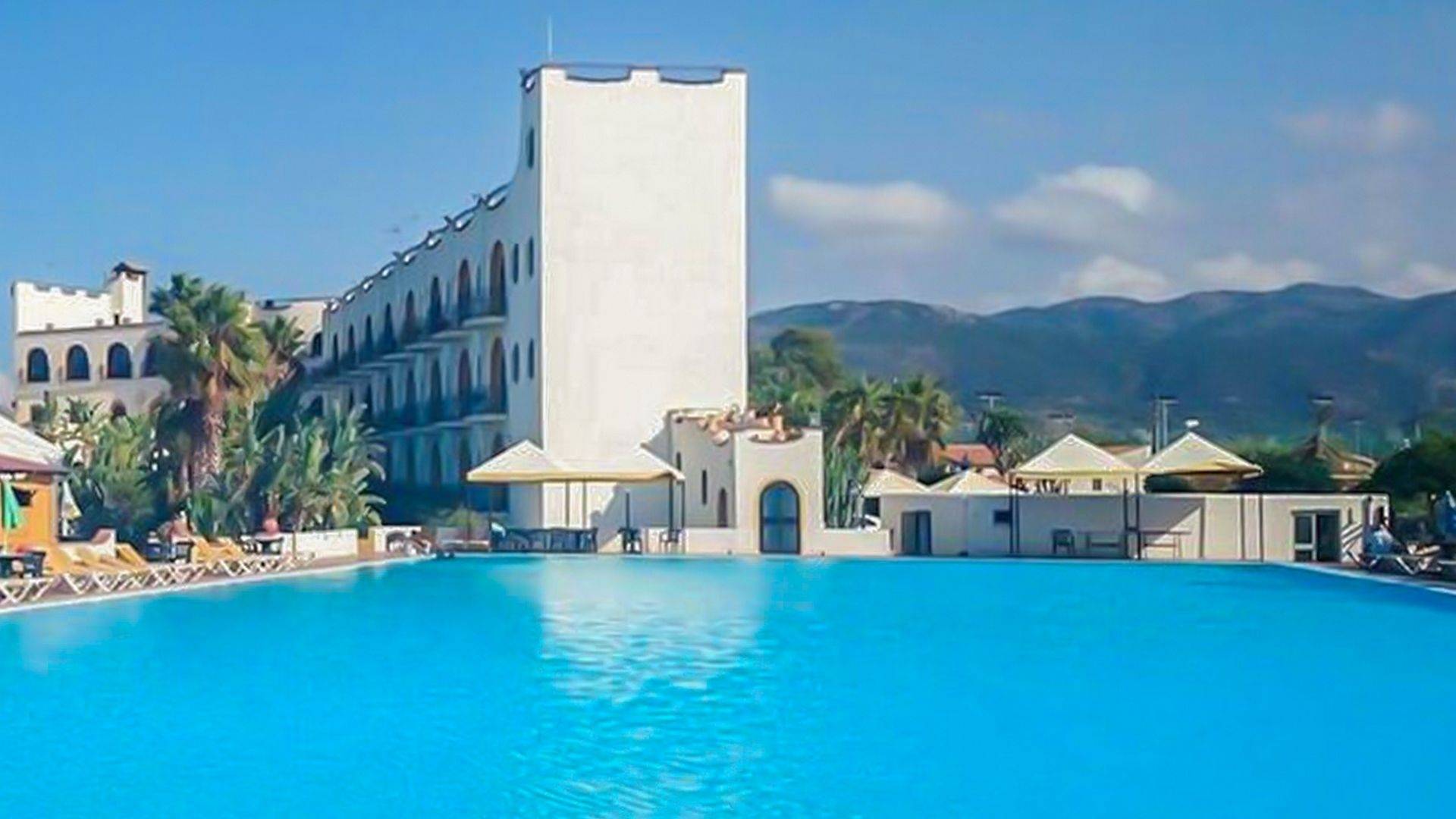Hotel La Playa