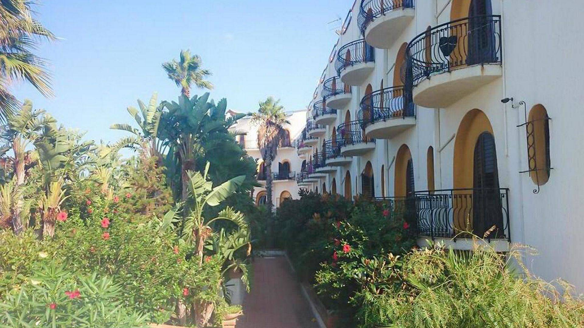 Hotel La Playa