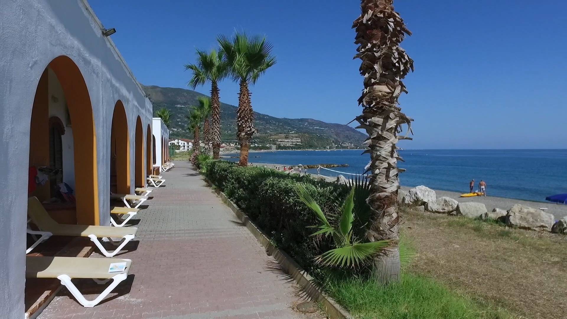 Hotel La Playa
