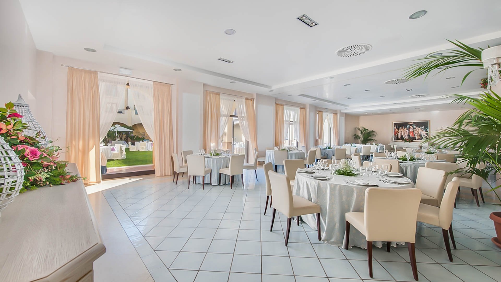 Mahara Hotel