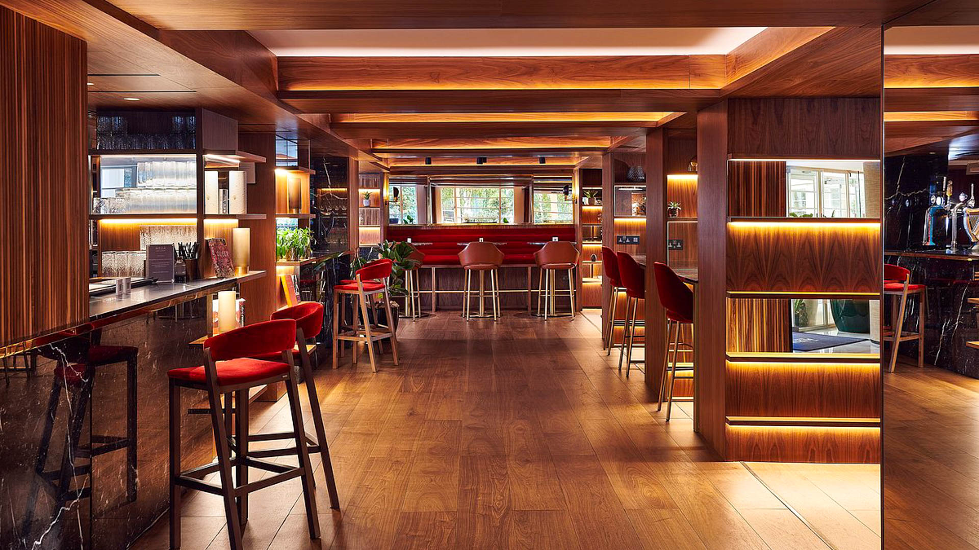 Hotel Melia White House