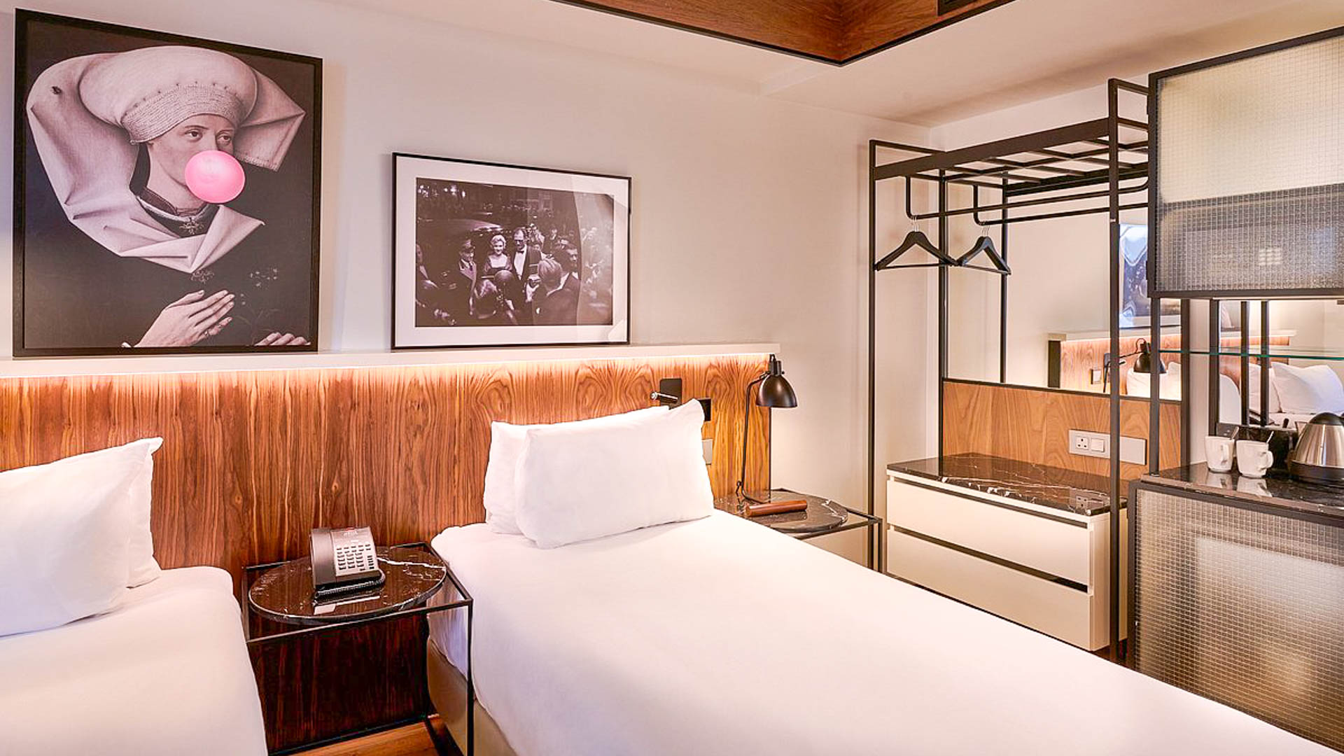 Hotel Melia White House