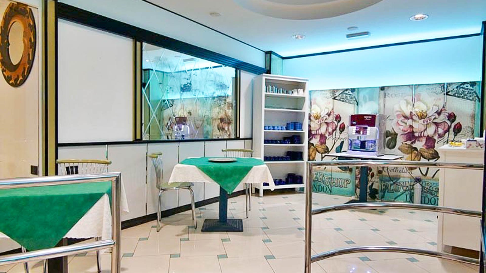 Hotel Mondial