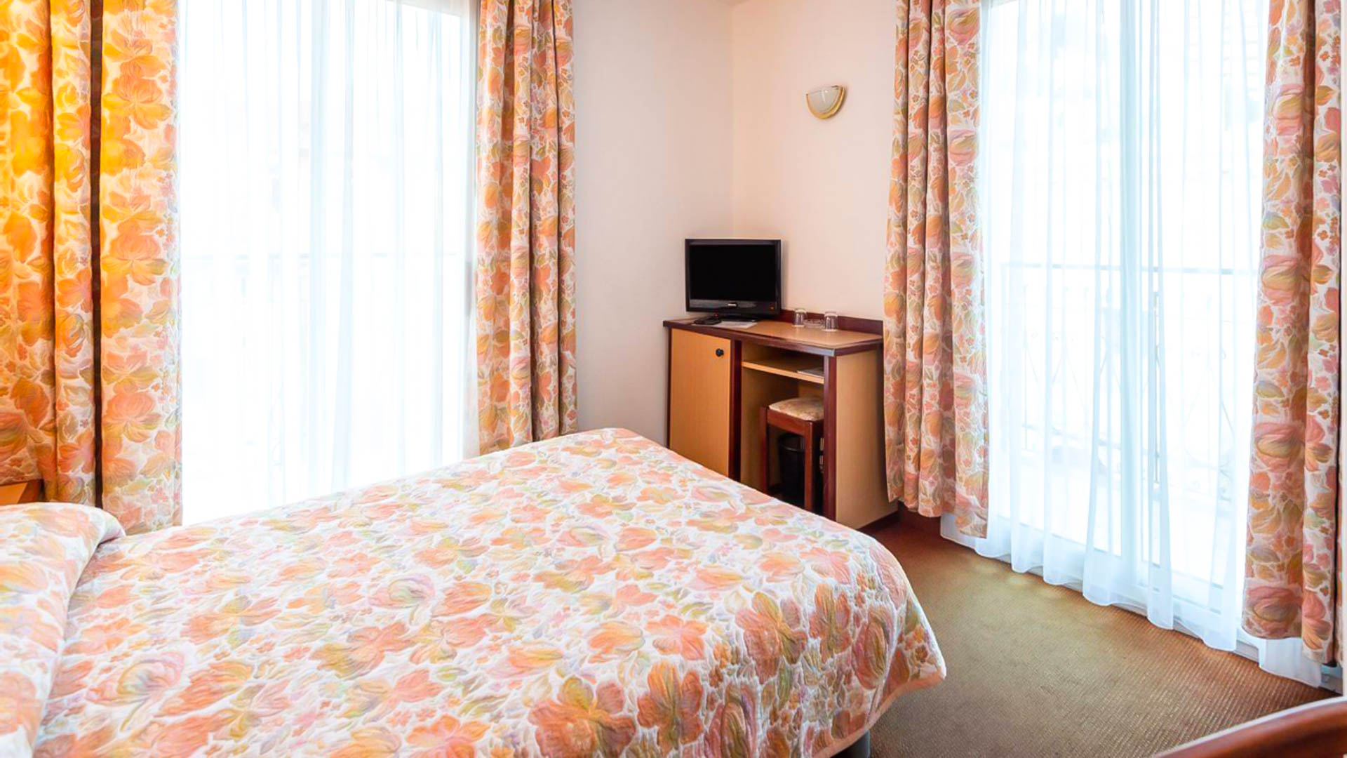Hotel Narev's