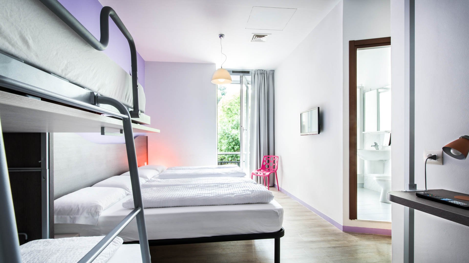 Hotel Nologo